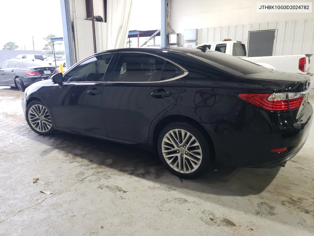 JTHBK1GG3D2024782 2013 Lexus Es 350