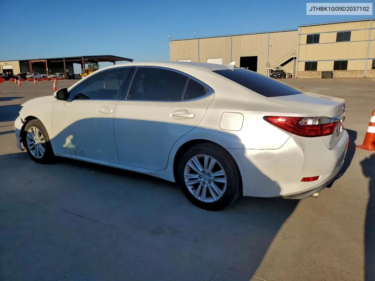 JTHBK1GG9D2037102 2013 Lexus Es 350