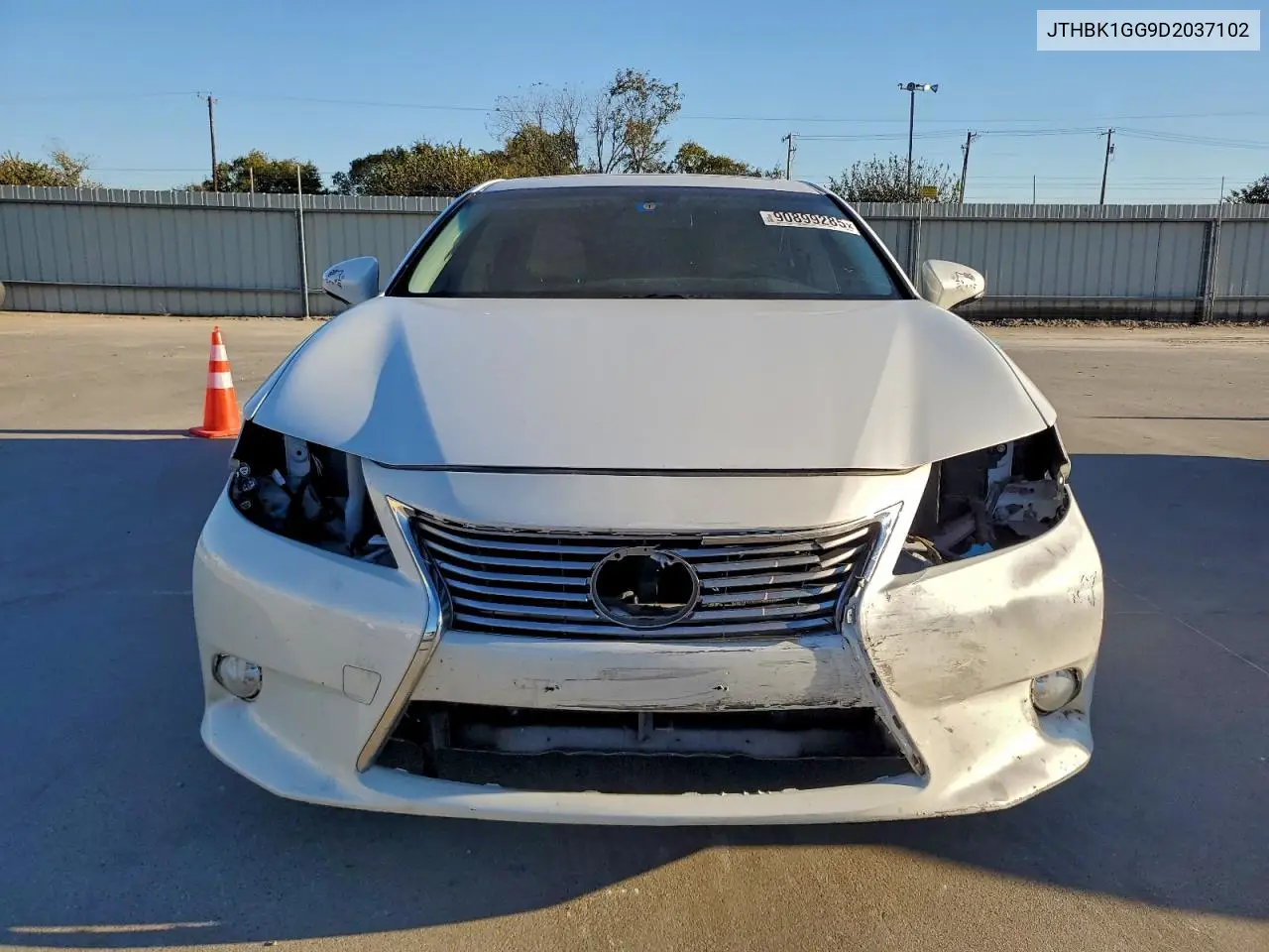JTHBK1GG9D2037102 2013 Lexus Es 350