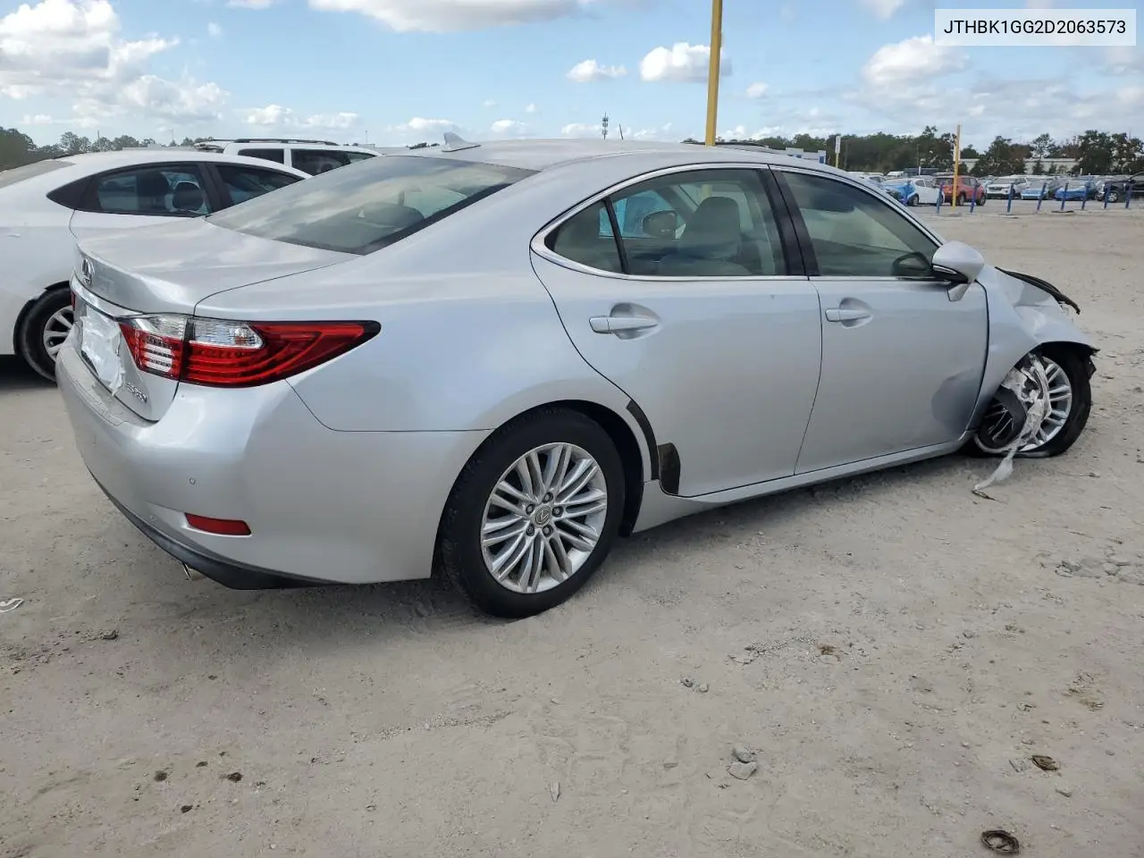 JTHBK1GG2D2063573 2013 Lexus Es 350
