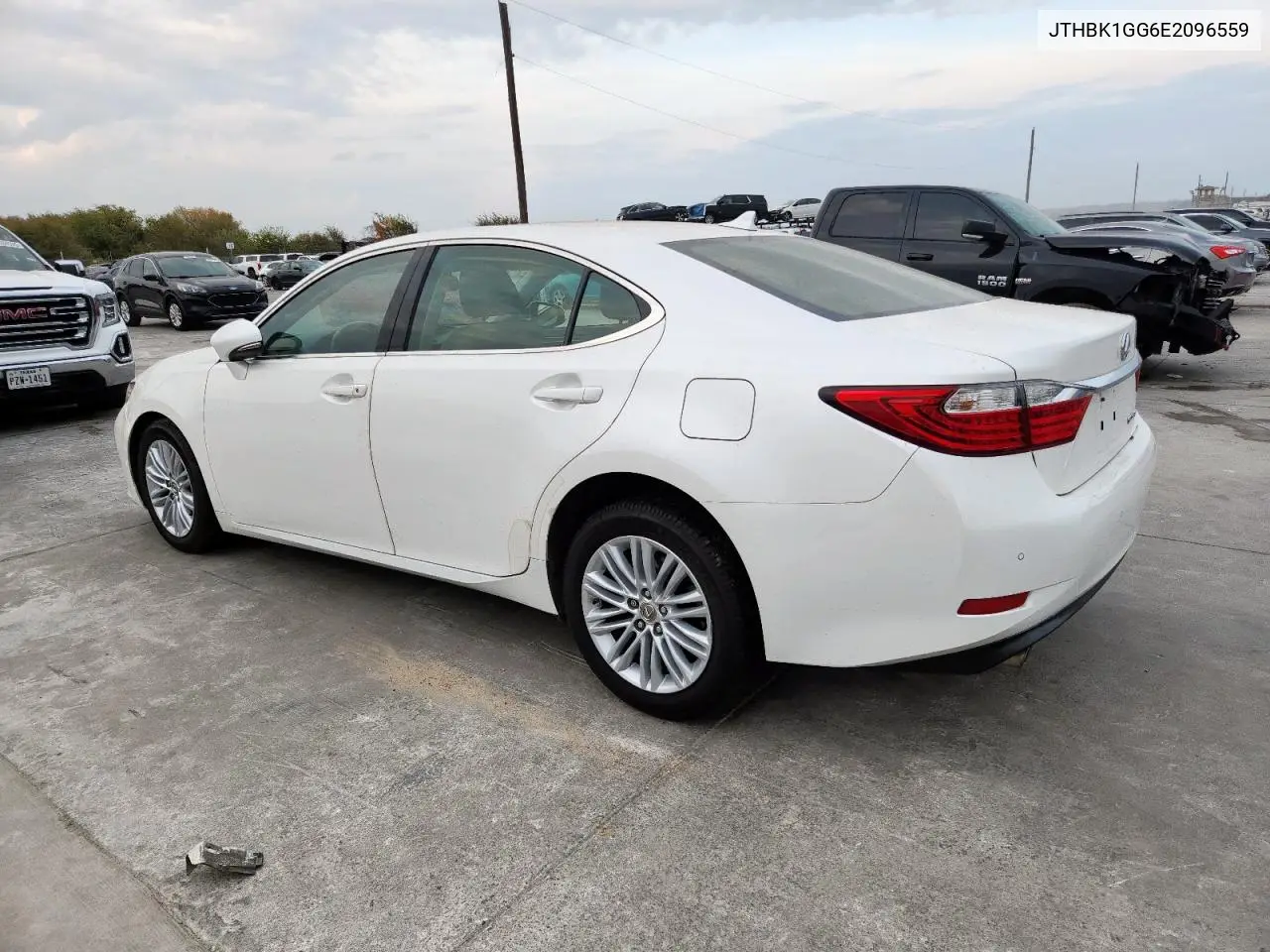 JTHBK1GG6E2096559 2014 Lexus Es 350
