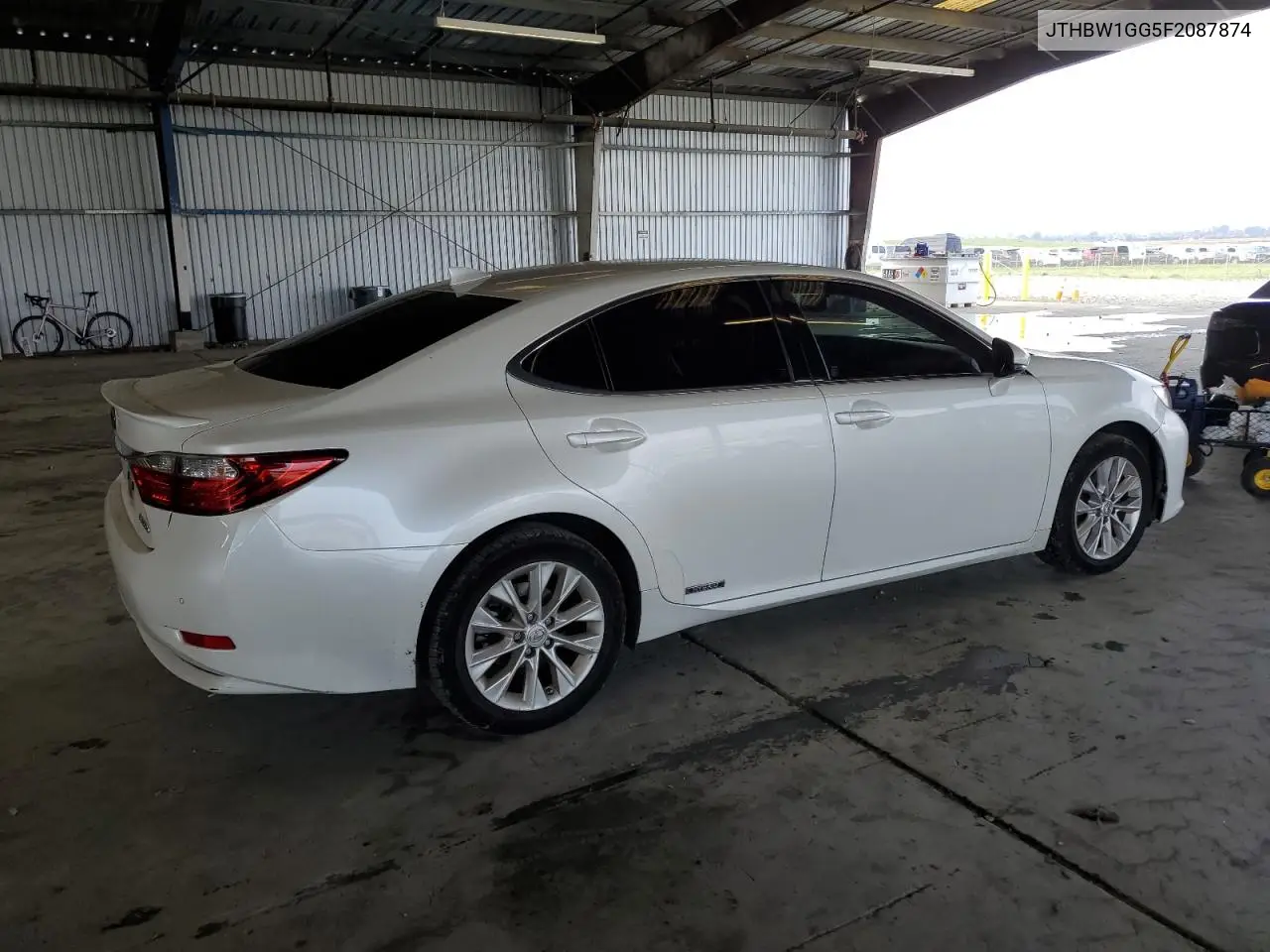 JTHBW1GG5F2087874 2015 Lexus Es 300H
