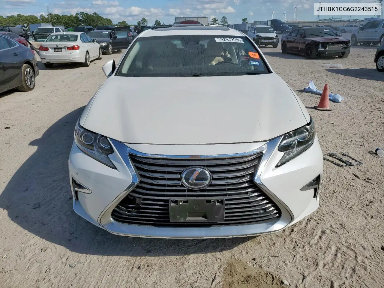 JTHBK1GG6G2243515 2016 Lexus Es 350