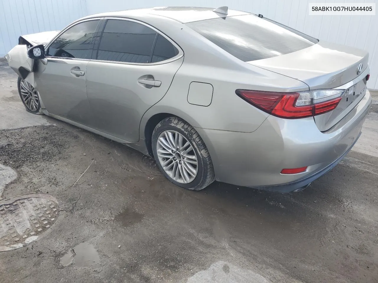 Auction sale of the 2017 Lexus ES , vin: 58ABK1GG7HU044405, lot number: 79083103