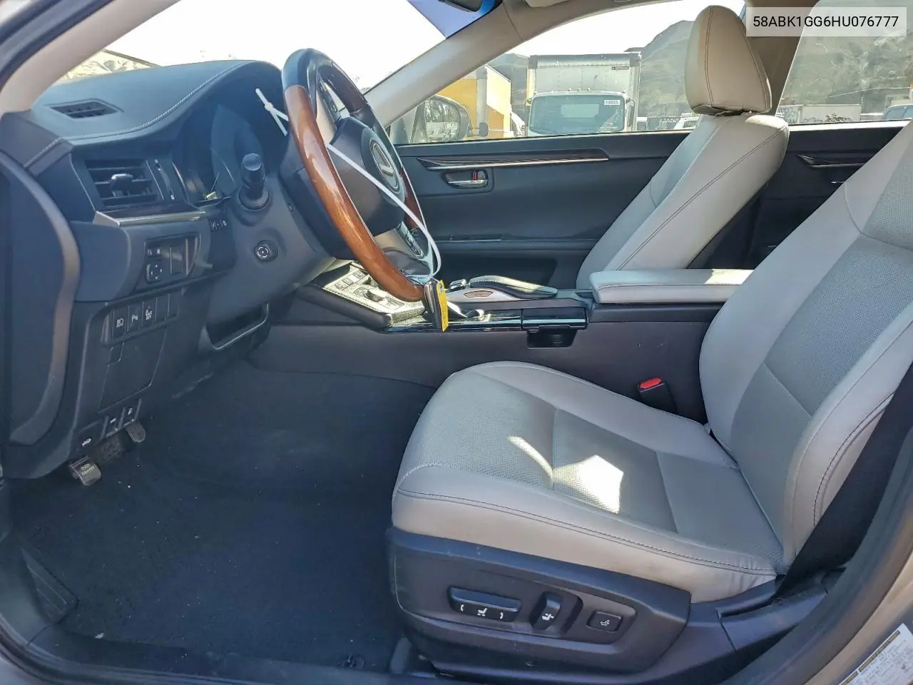 58ABK1GG6HU076777 2017 Lexus Es 350