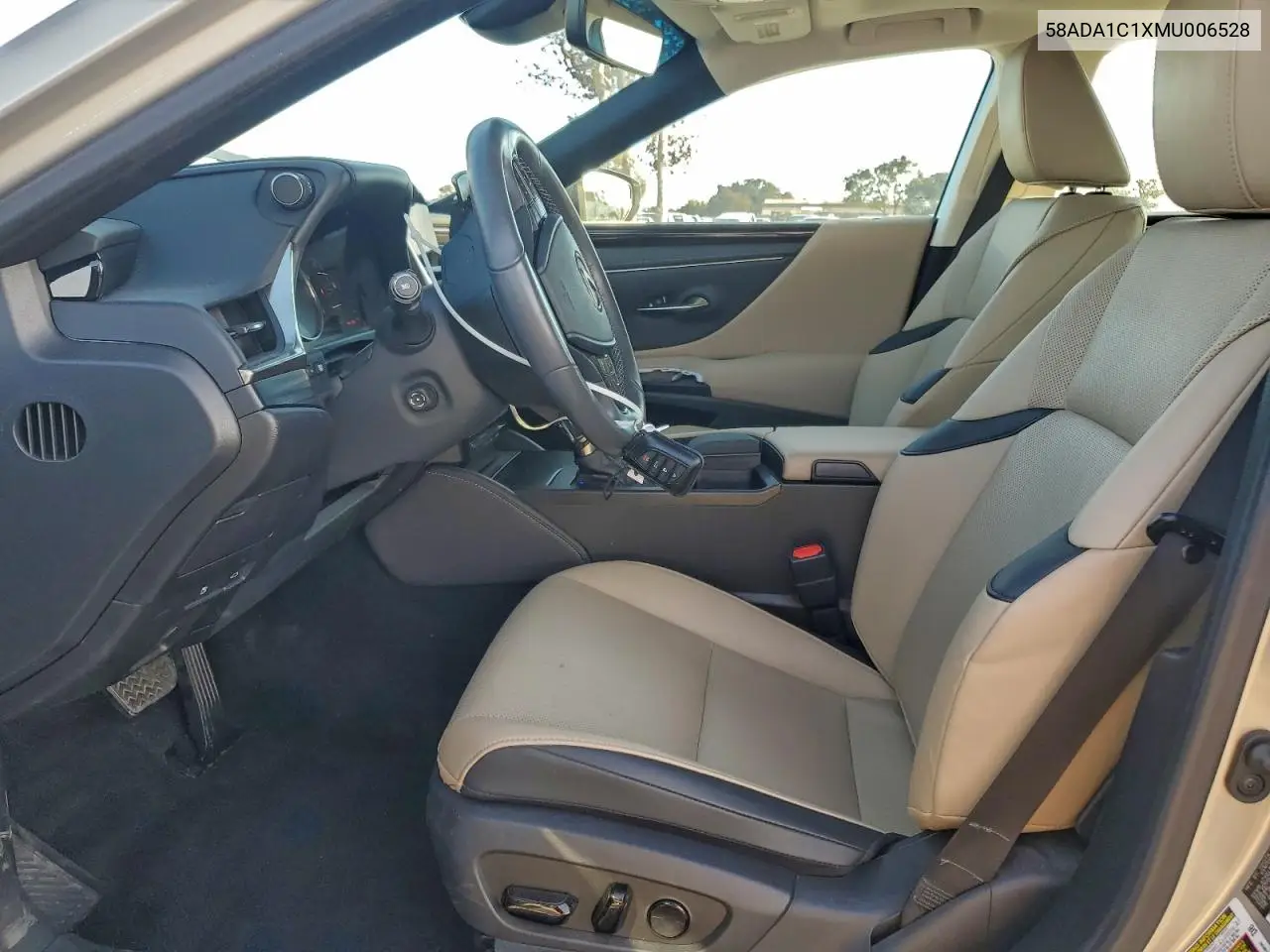 58ADA1C1XMU006528 2021 Lexus Es 300H