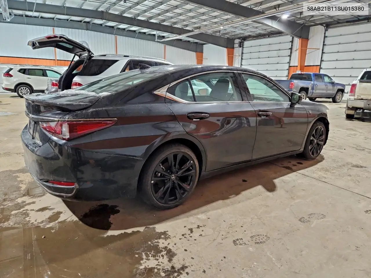 58AB21B11SU015380 2025 Lexus Es 300H F Sport Handling