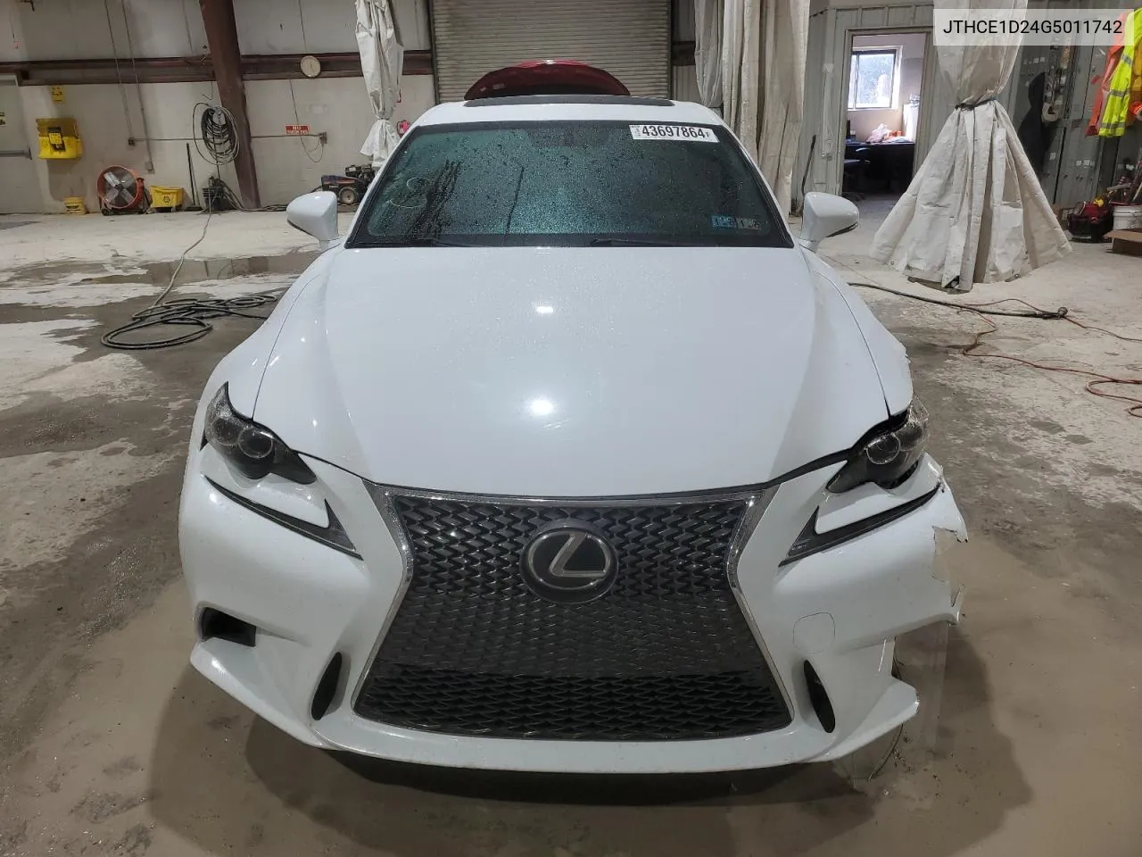 JTHCE1D24G5011742 2016 Lexus Is 350