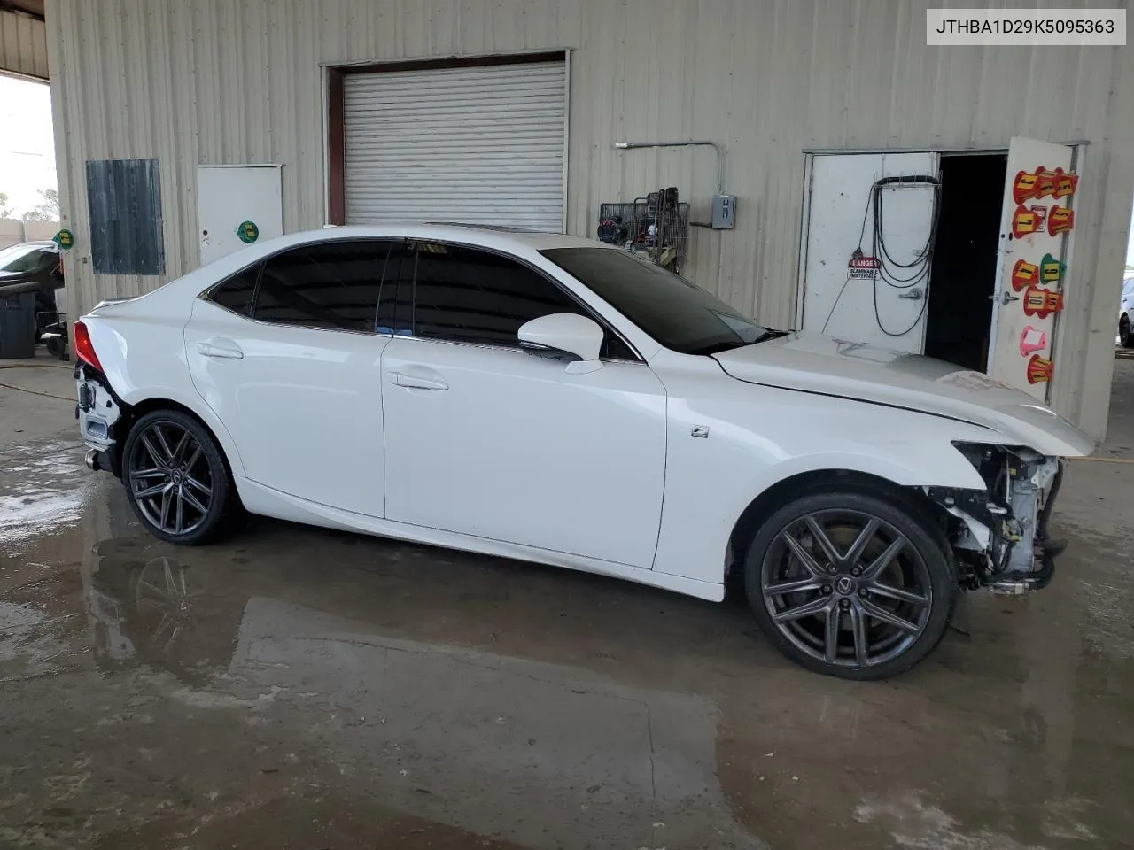 JTHBA1D29K5095363 2019 Lexus Is 300