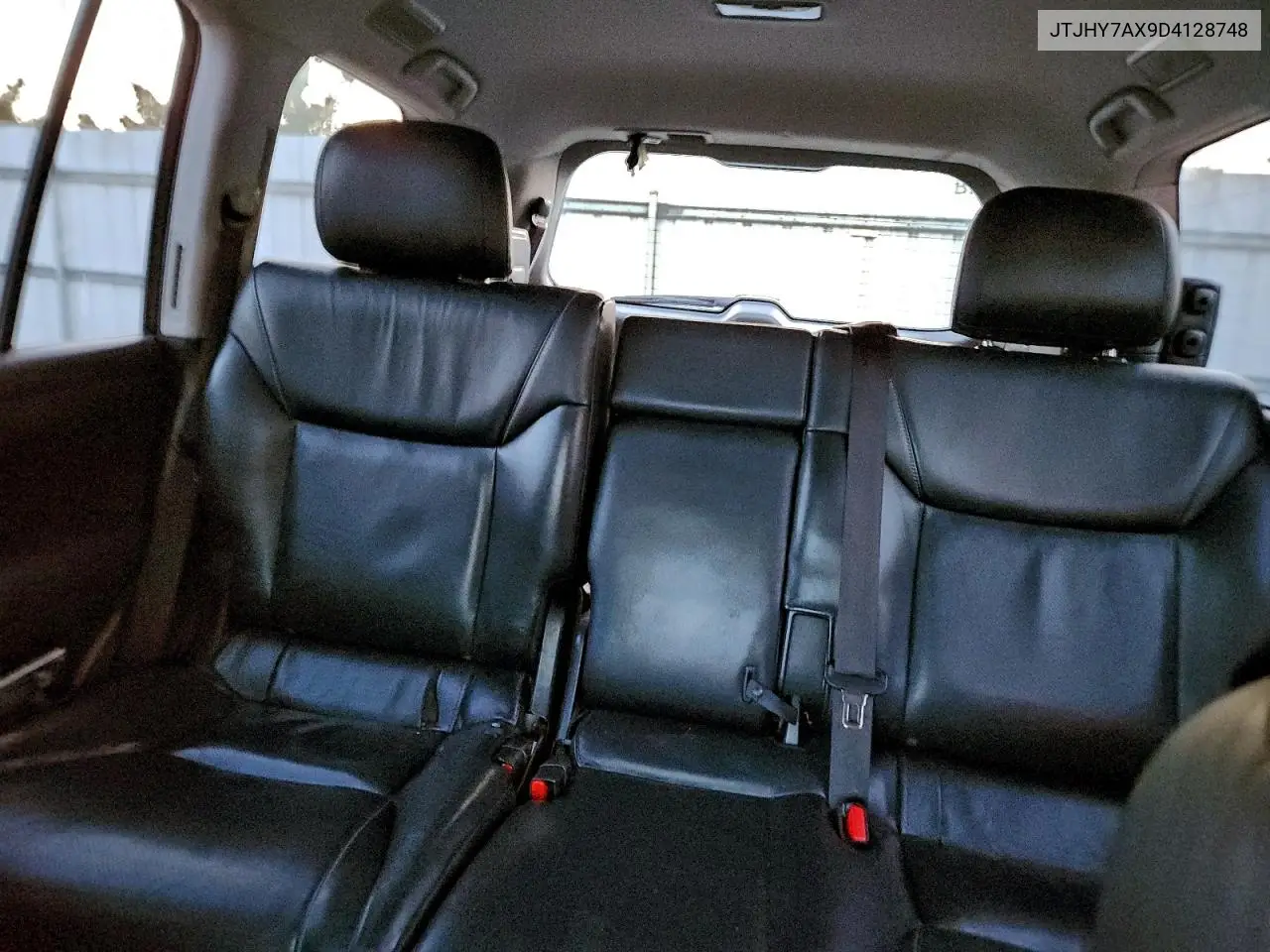 JTJHY7AX9D4128748 2013 Lexus Lx 570