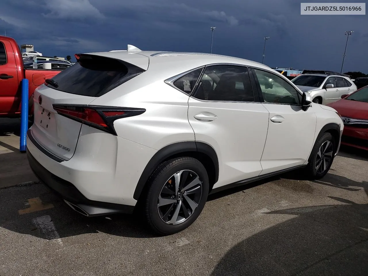 JTJGARDZ5L5016966 2020 Lexus Nx 300