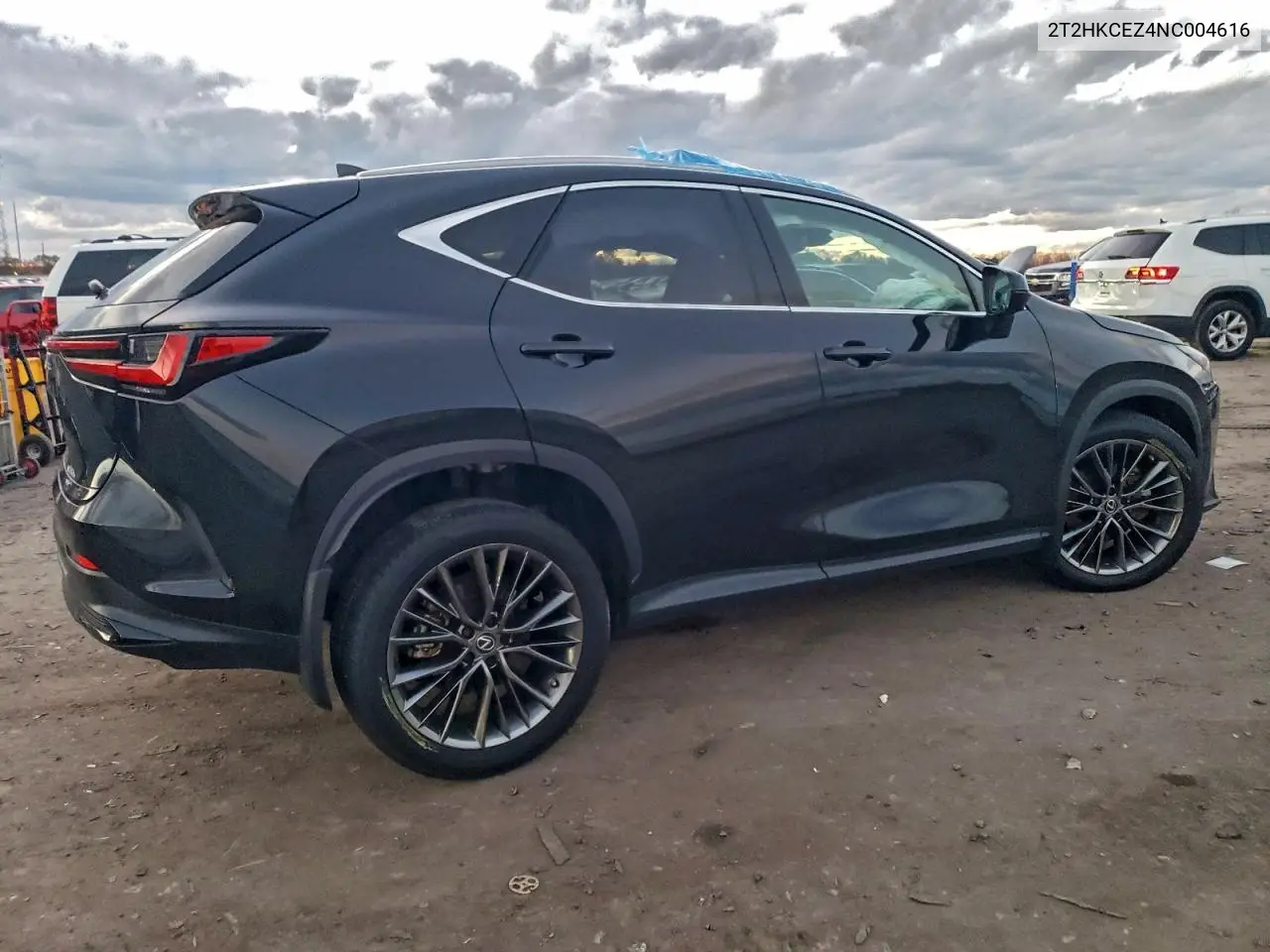 2T2HKCEZ4NC004616 2022 Lexus Nx 350H