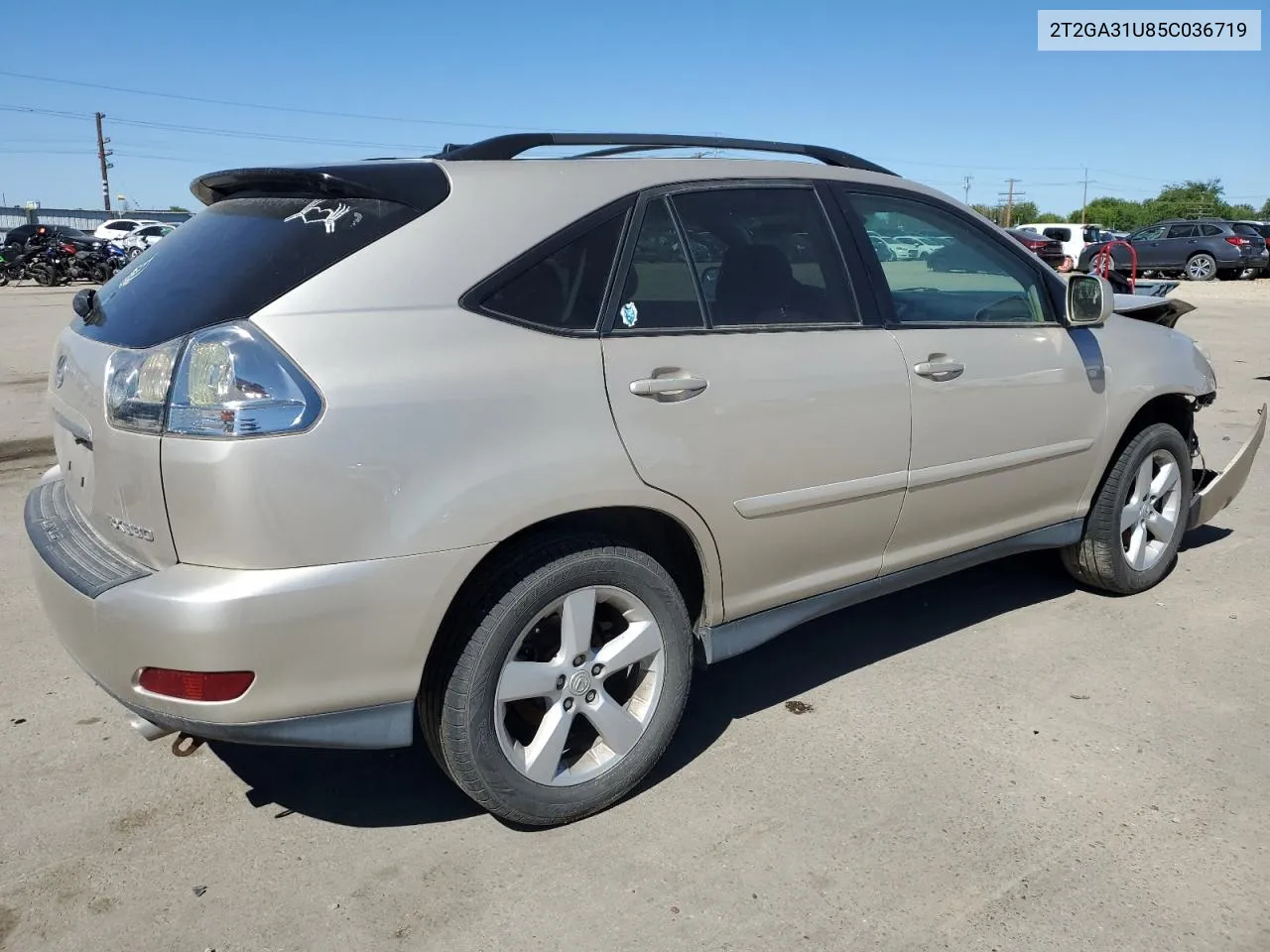 2T2GA31U85C036719 2005 Lexus Rx 330