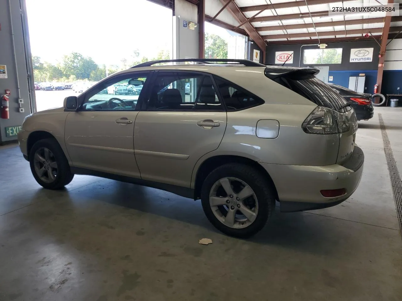 2T2HA31UX5C048584 2005 Lexus Rx 330