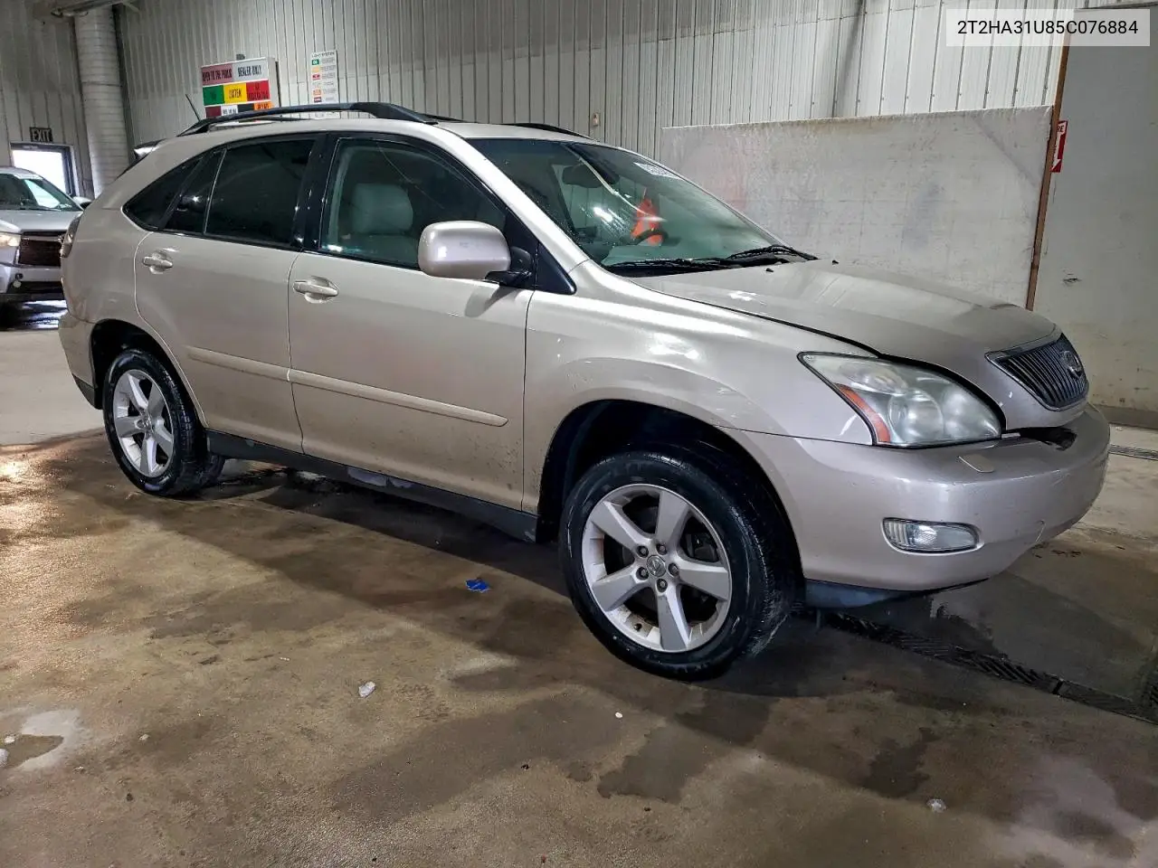 2T2HA31U85C076884 2005 Lexus Rx 330