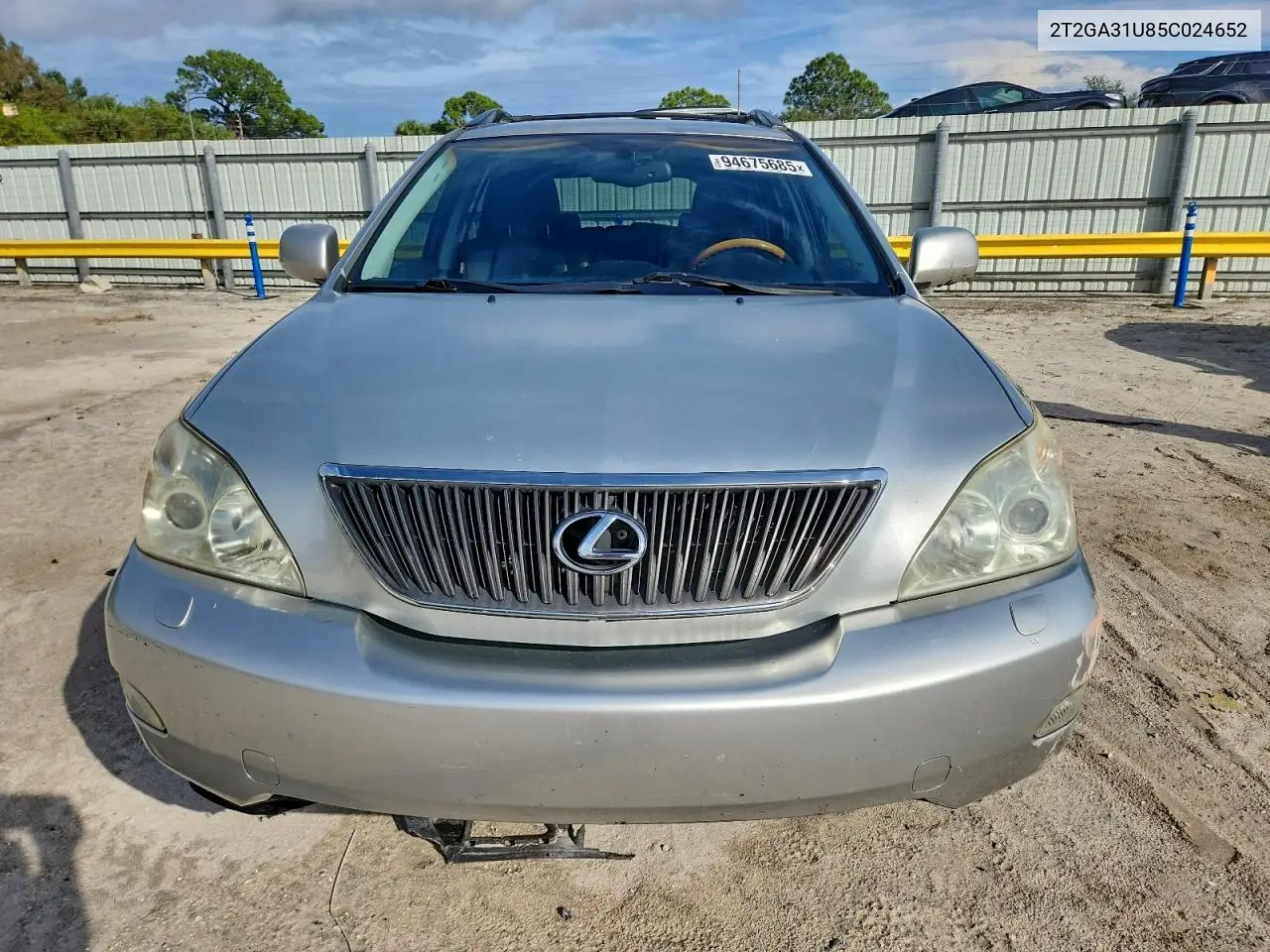 2T2GA31U85C024652 2005 Lexus Rx 330