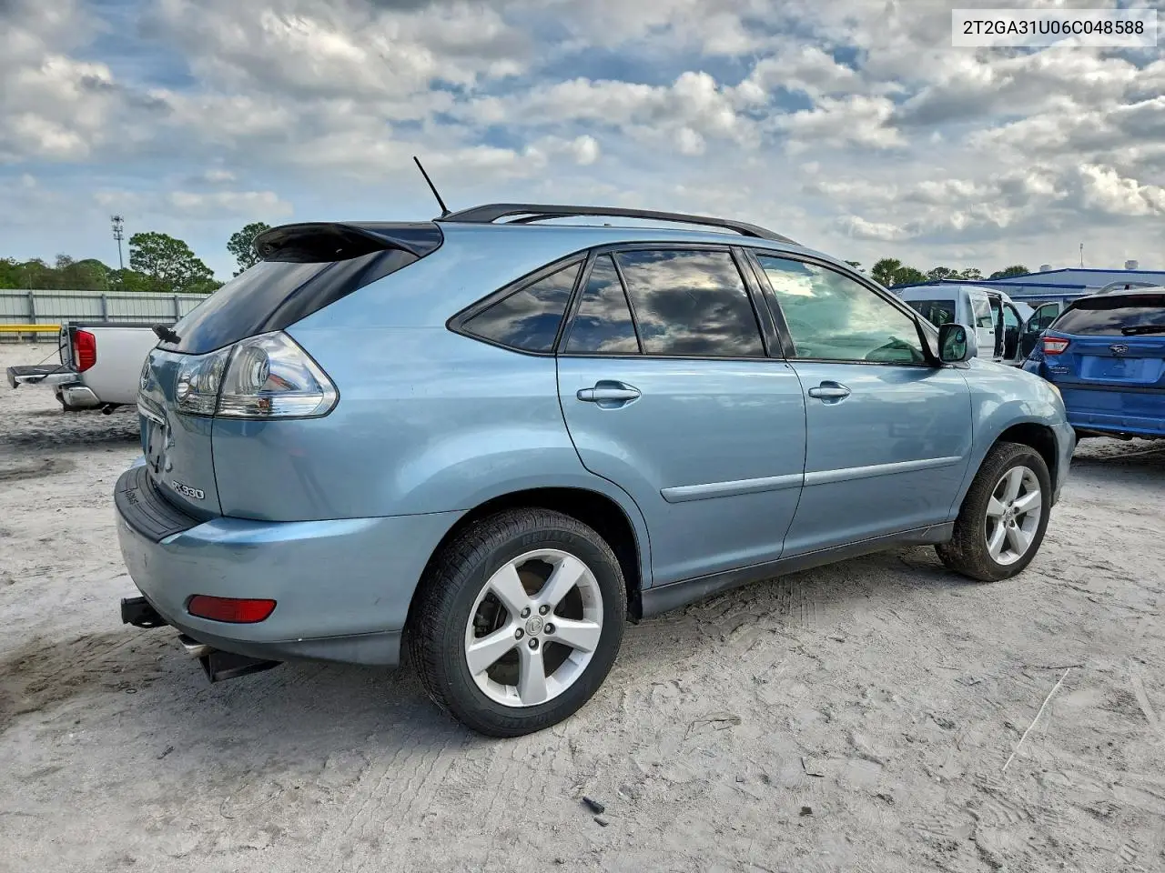 2T2GA31U06C048588 2006 Lexus Rx 330