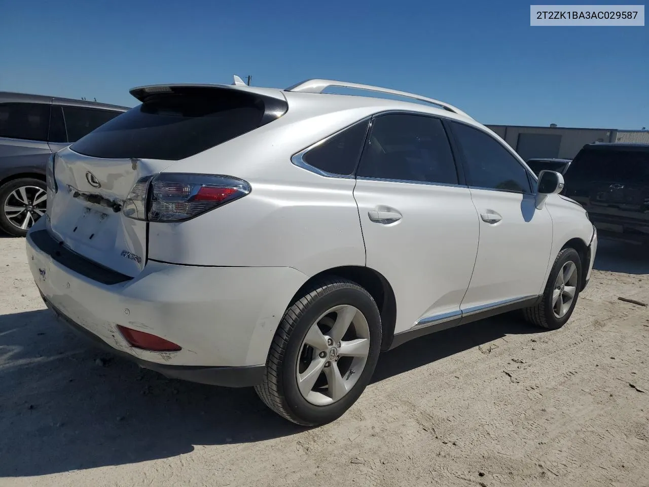 2T2ZK1BA3AC029587 2010 Lexus Rx 350