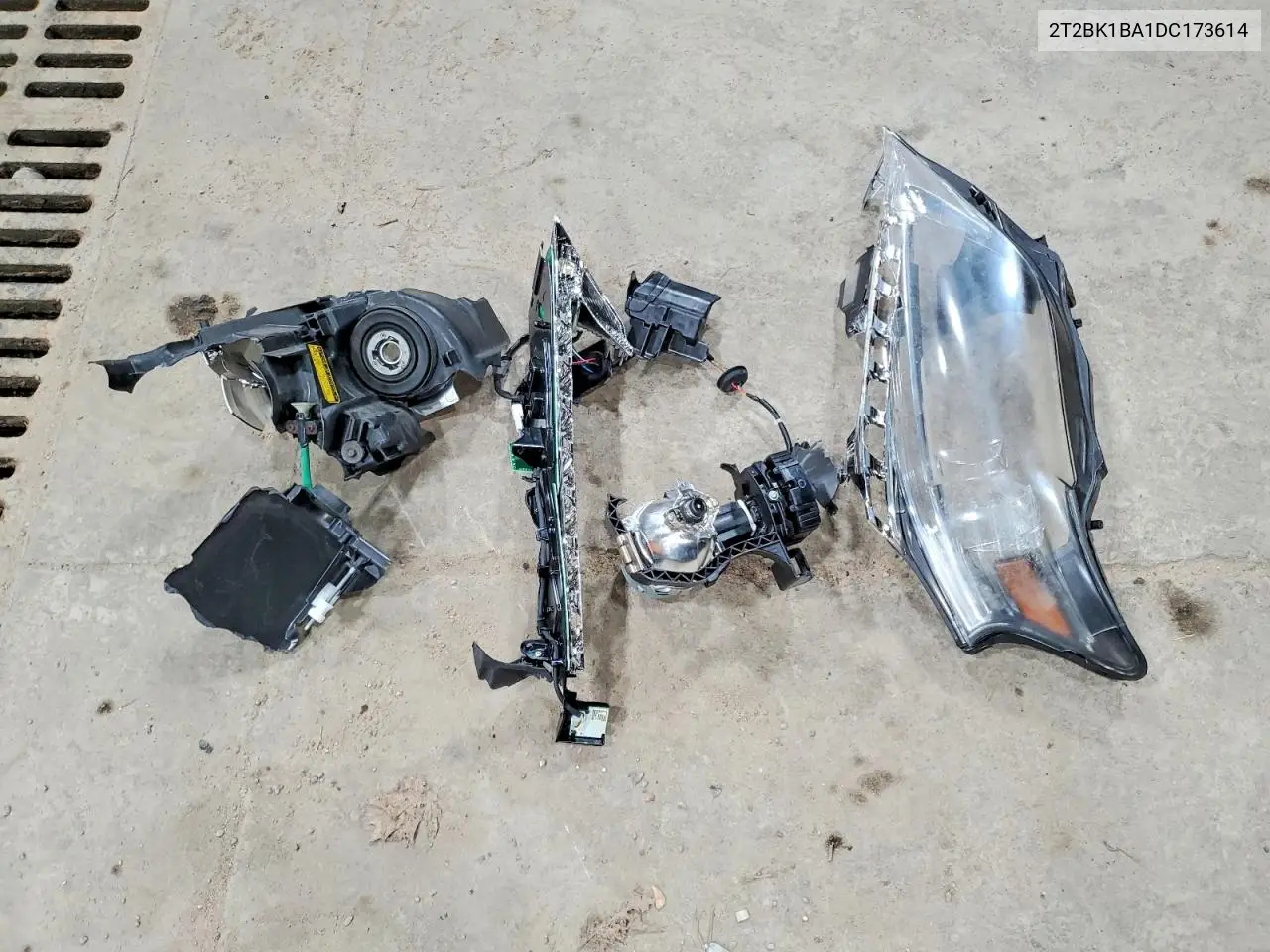 2T2BK1BA1DC173614 2013 Lexus Rx 350 Base