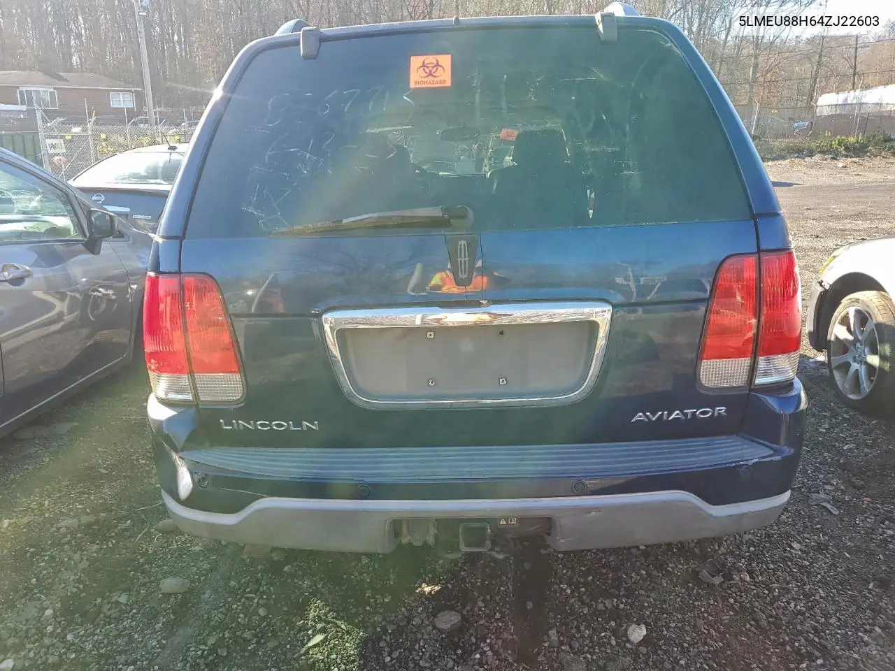 5LMEU88H64ZJ22603 2004 Lincoln Aviator