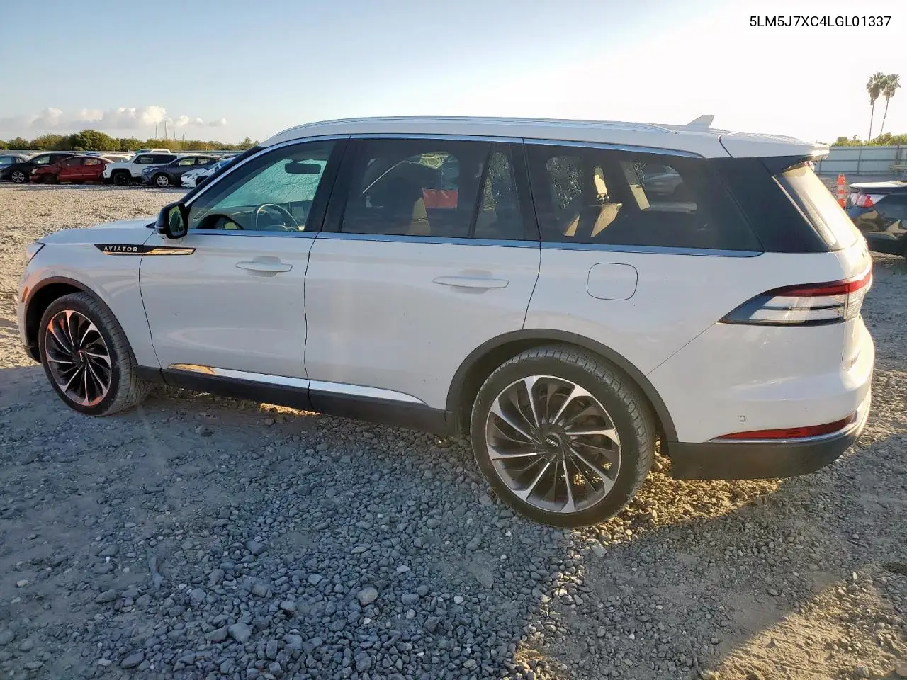 5LM5J7XC4LGL01337 2020 Lincoln Aviator Reserve