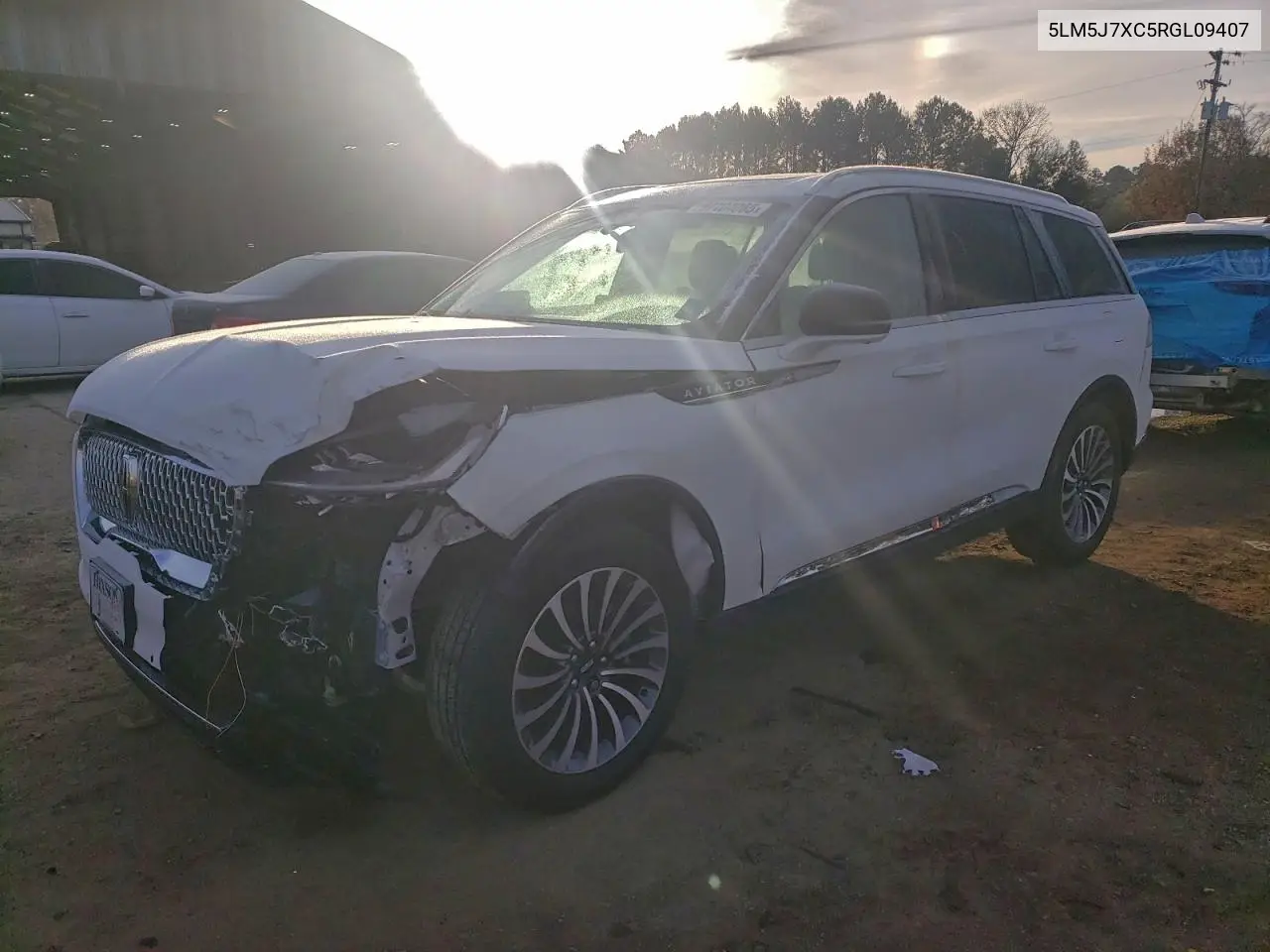 5LM5J7XC5RGL09407 2024 Lincoln Aviator Reserve