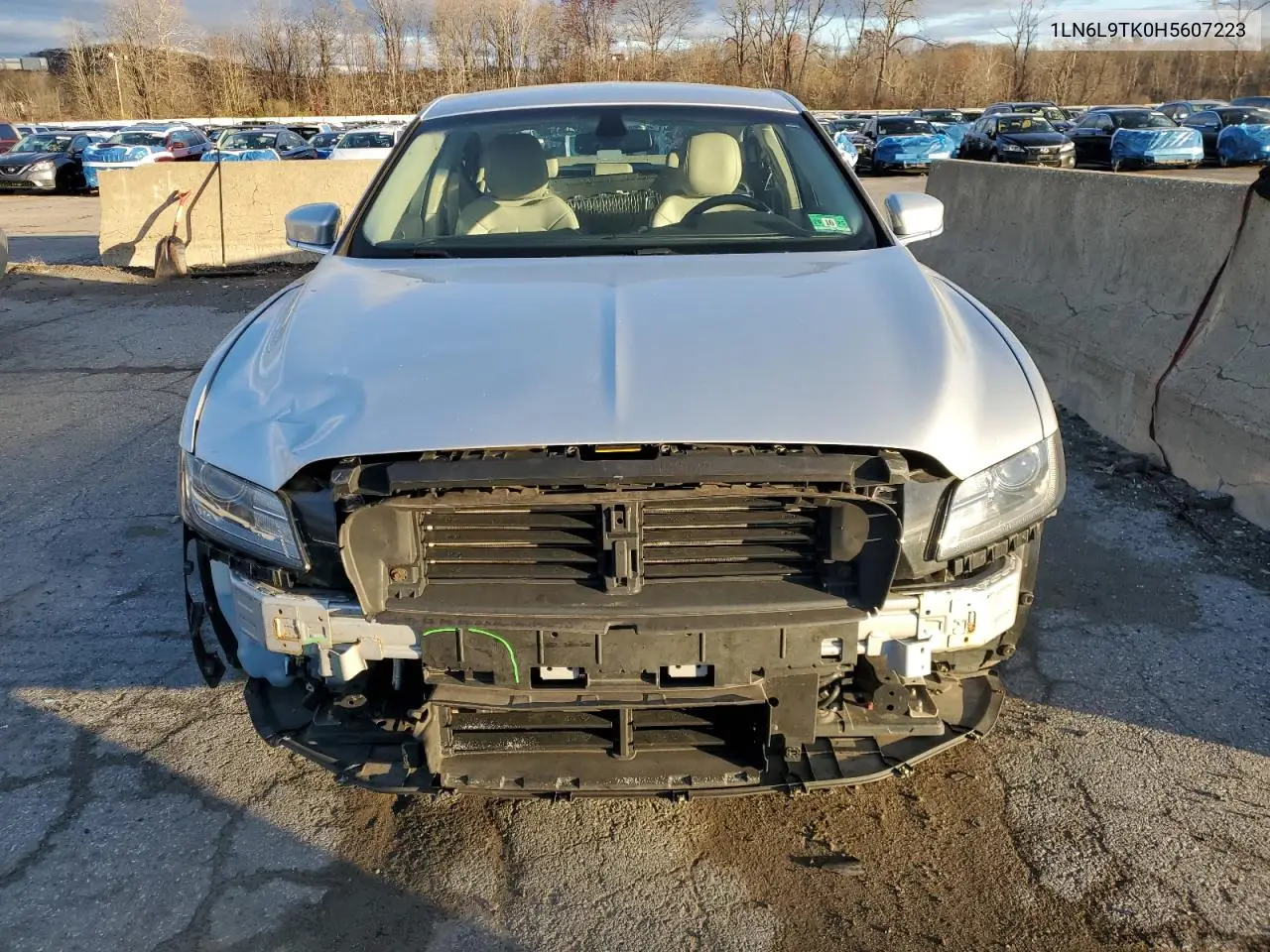 1LN6L9TK0H5607223 2017 Lincoln Continental Select