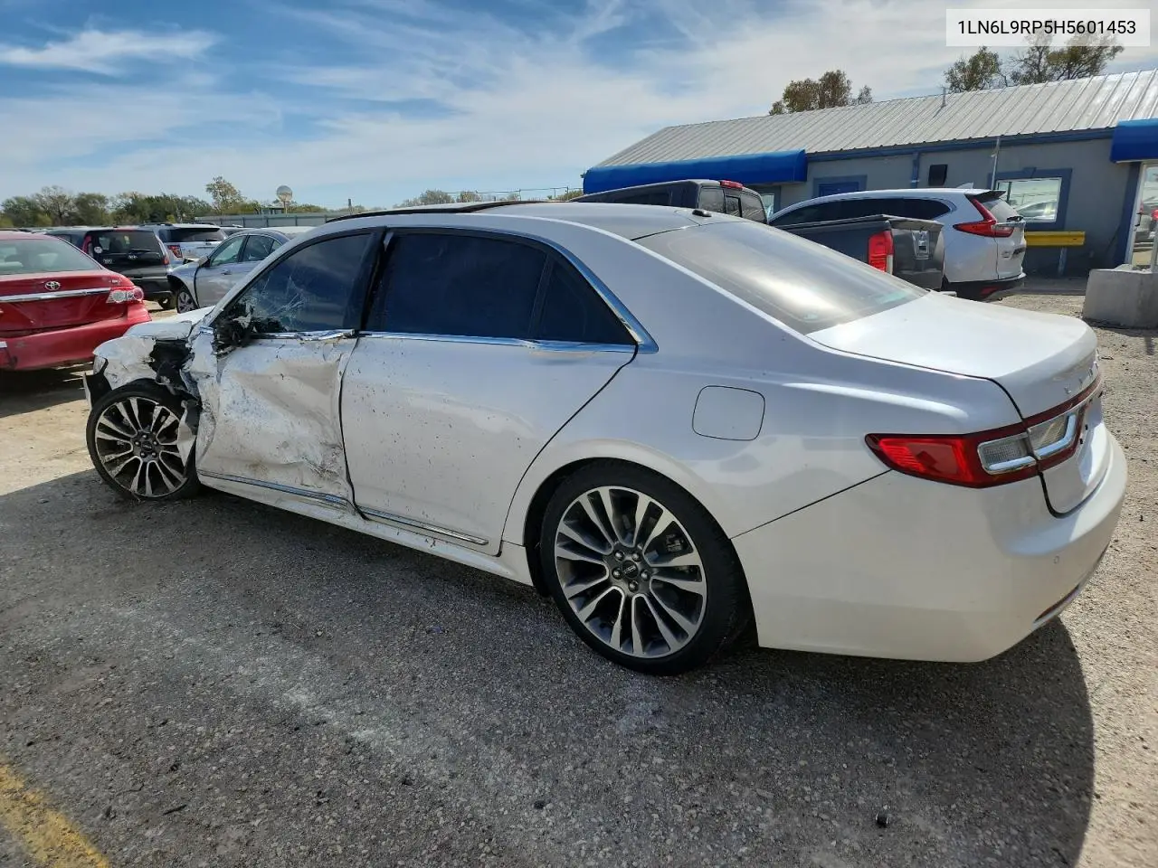 1LN6L9RP5H5601453 2017 Lincoln Continental Reserve