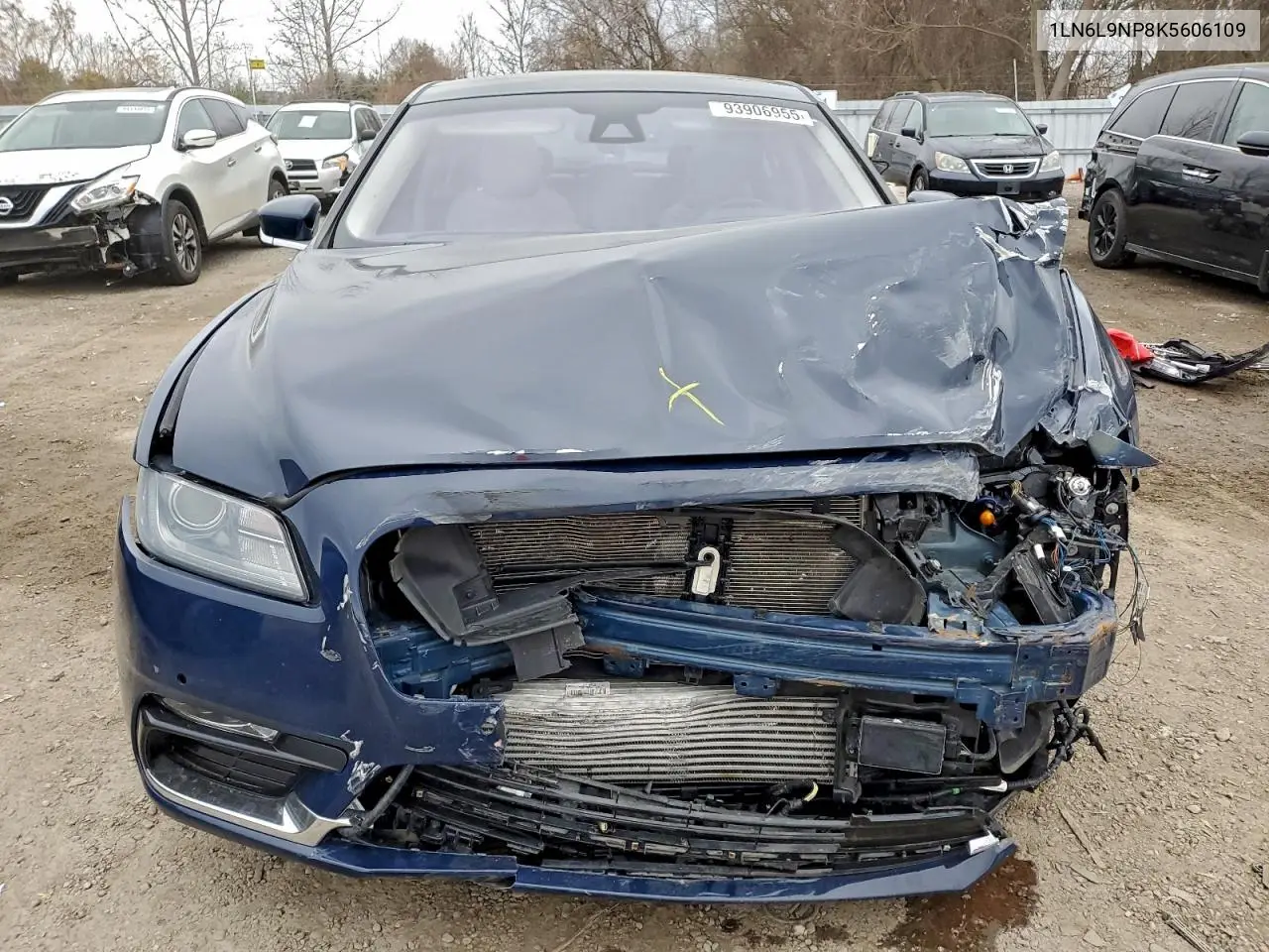 1LN6L9NP8K5606109 2019 Lincoln Continental Reserve