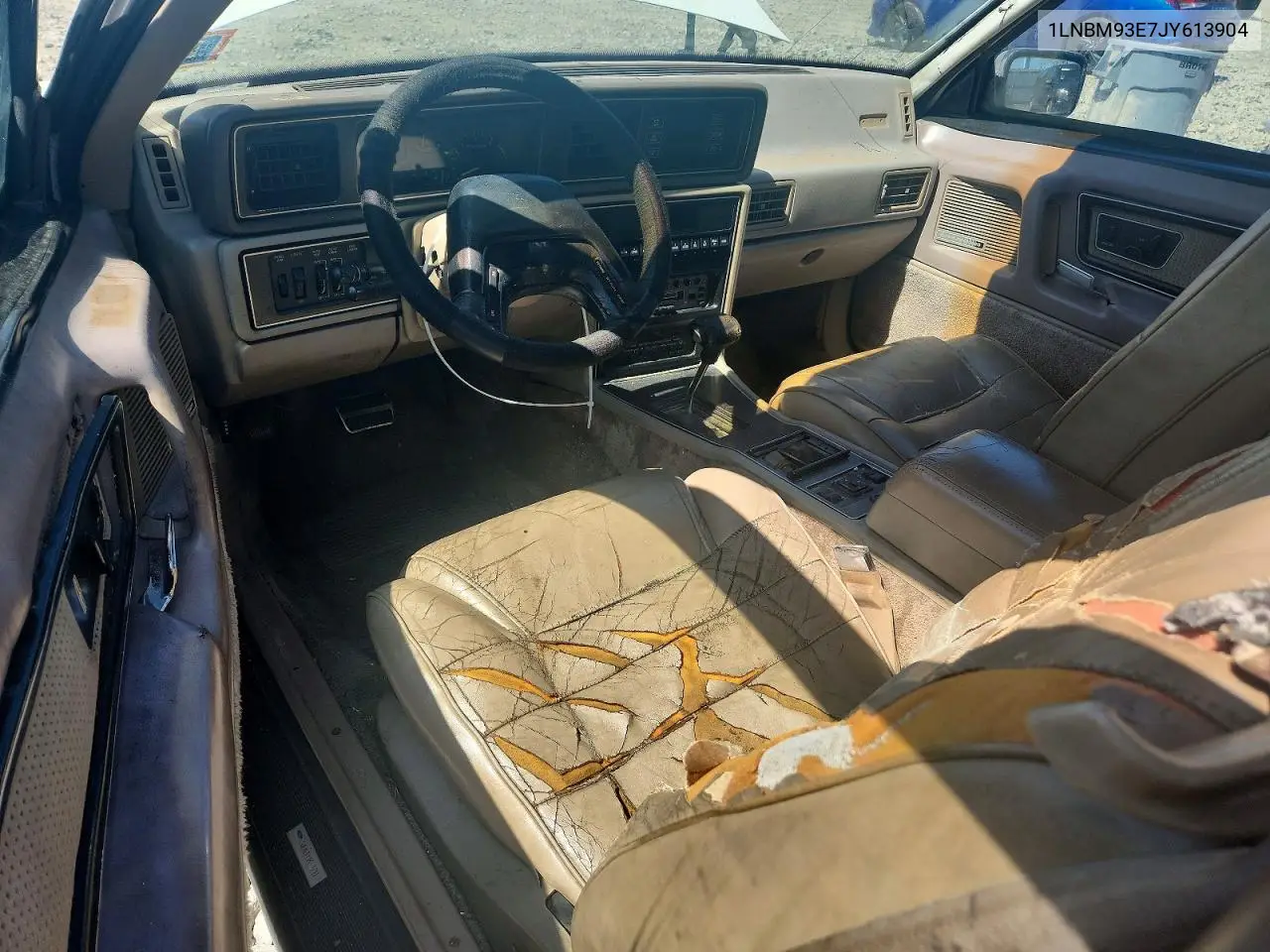 1988 Lincoln Mark Vii Lsc VIN: 1LNBM93E7JY613904 Lot: 55867256