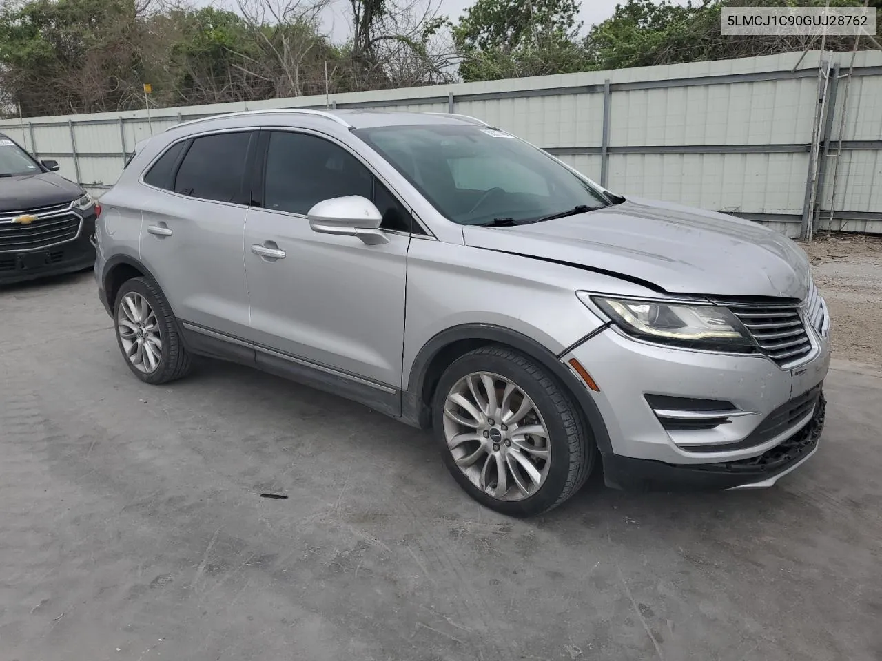 5LMCJ1C90GUJ28762 2016 Lincoln Mkc Premiere