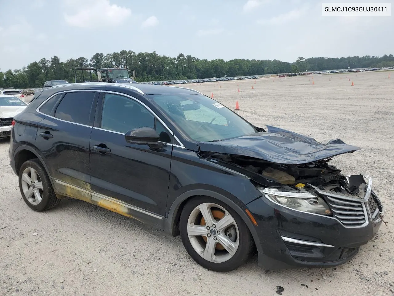 2016 Lincoln Mkc Premiere VIN: 5LMCJ1C93GUJ30411 Lot: 55953884