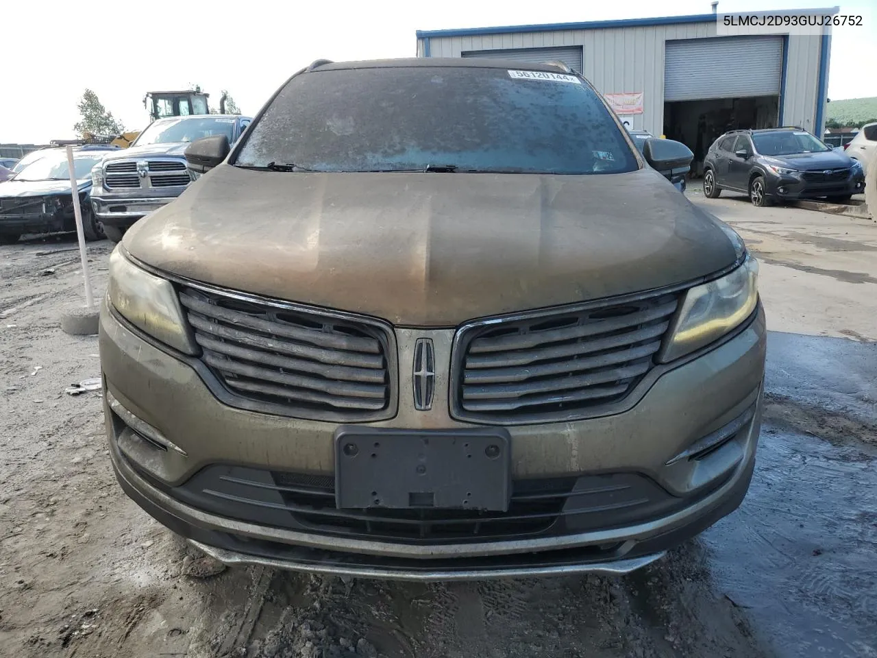 5LMCJ2D93GUJ26752 2016 Lincoln Mkc Select