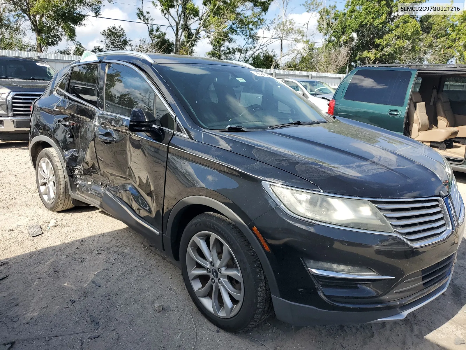 2016 Lincoln Mkc Select VIN: 5LMCJ2C97GUJ21216 Lot: 59640464