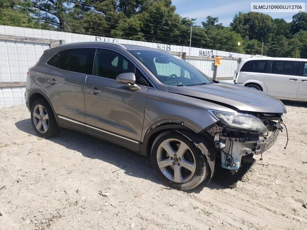 2016 Lincoln Mkc Premiere VIN: 5LMCJ1D90GUJ12706 Lot: 60296834