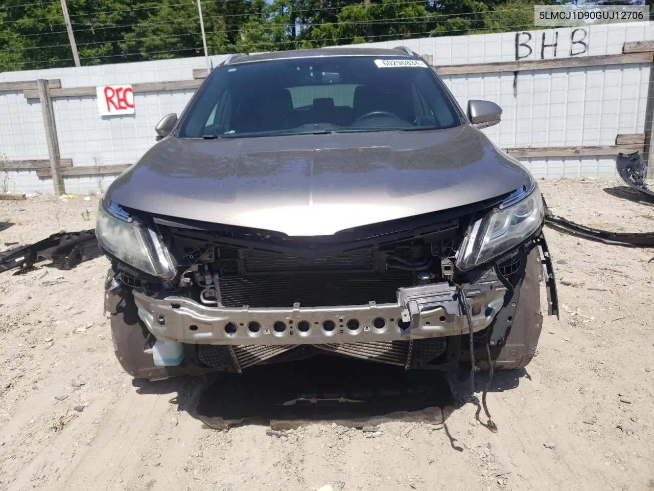 5LMCJ1D90GUJ12706 2016 Lincoln Mkc Premiere