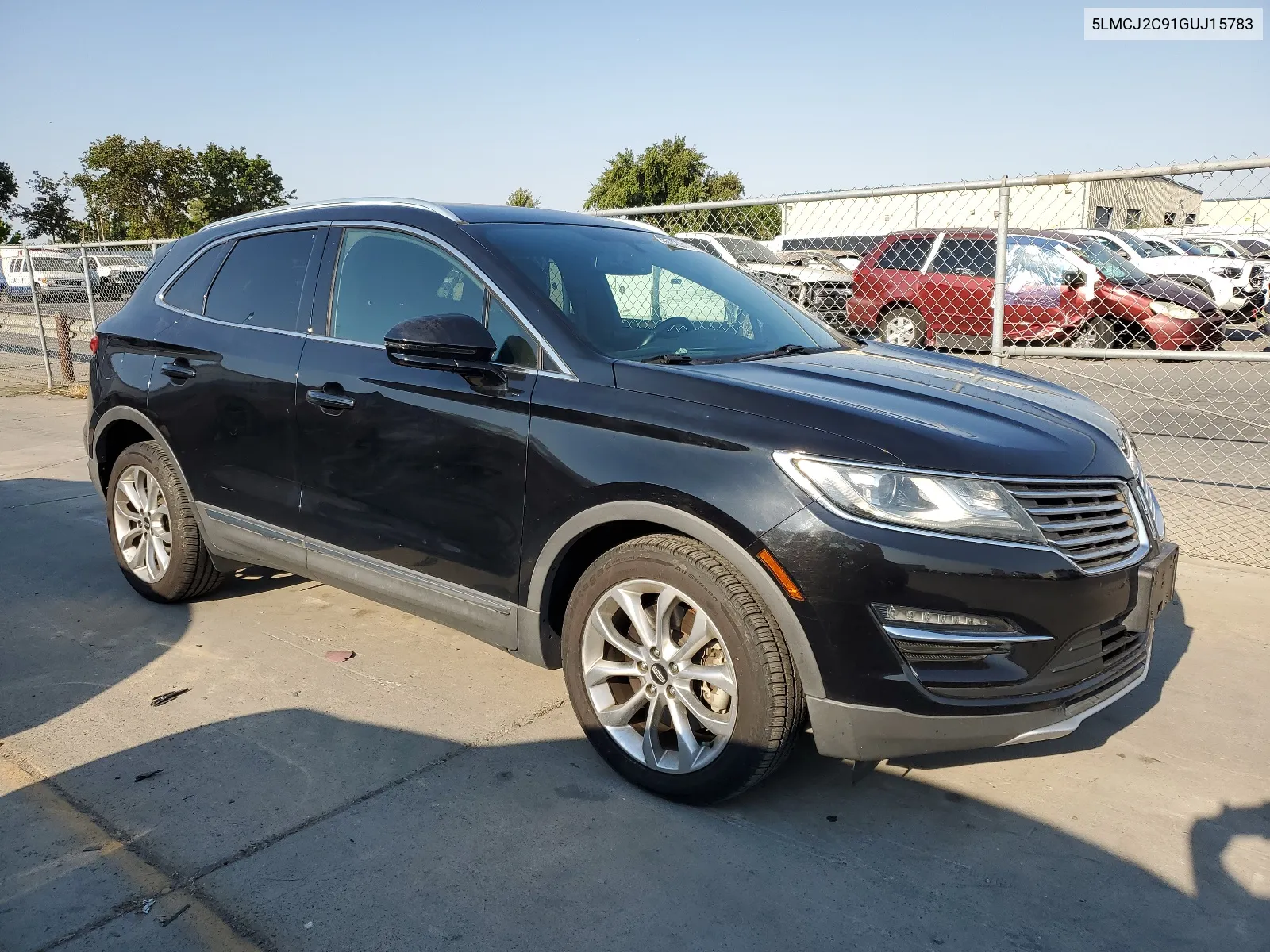 5LMCJ2C91GUJ15783 2016 Lincoln Mkc Select