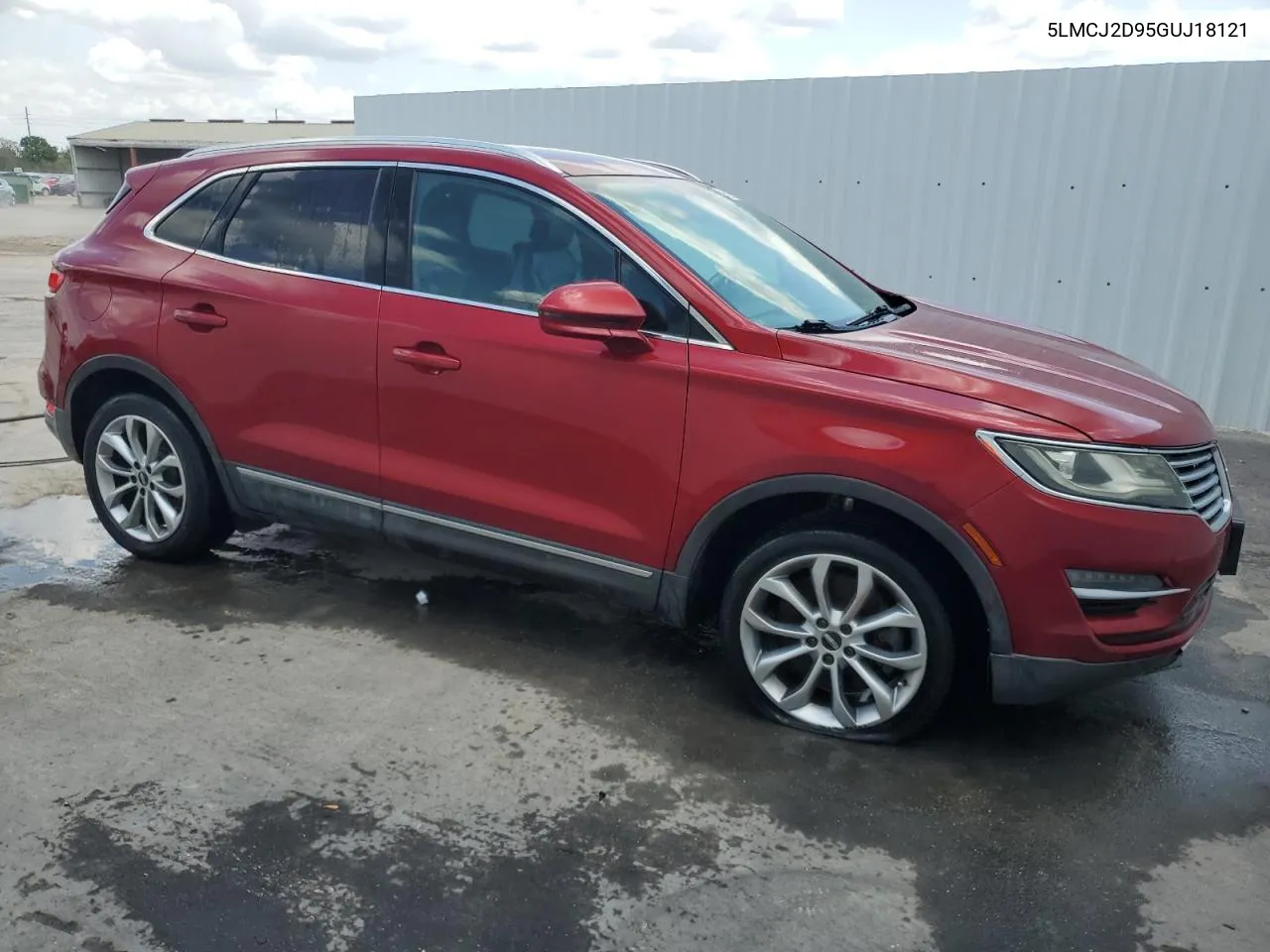 5LMCJ2D95GUJ18121 2016 Lincoln Mkc Select