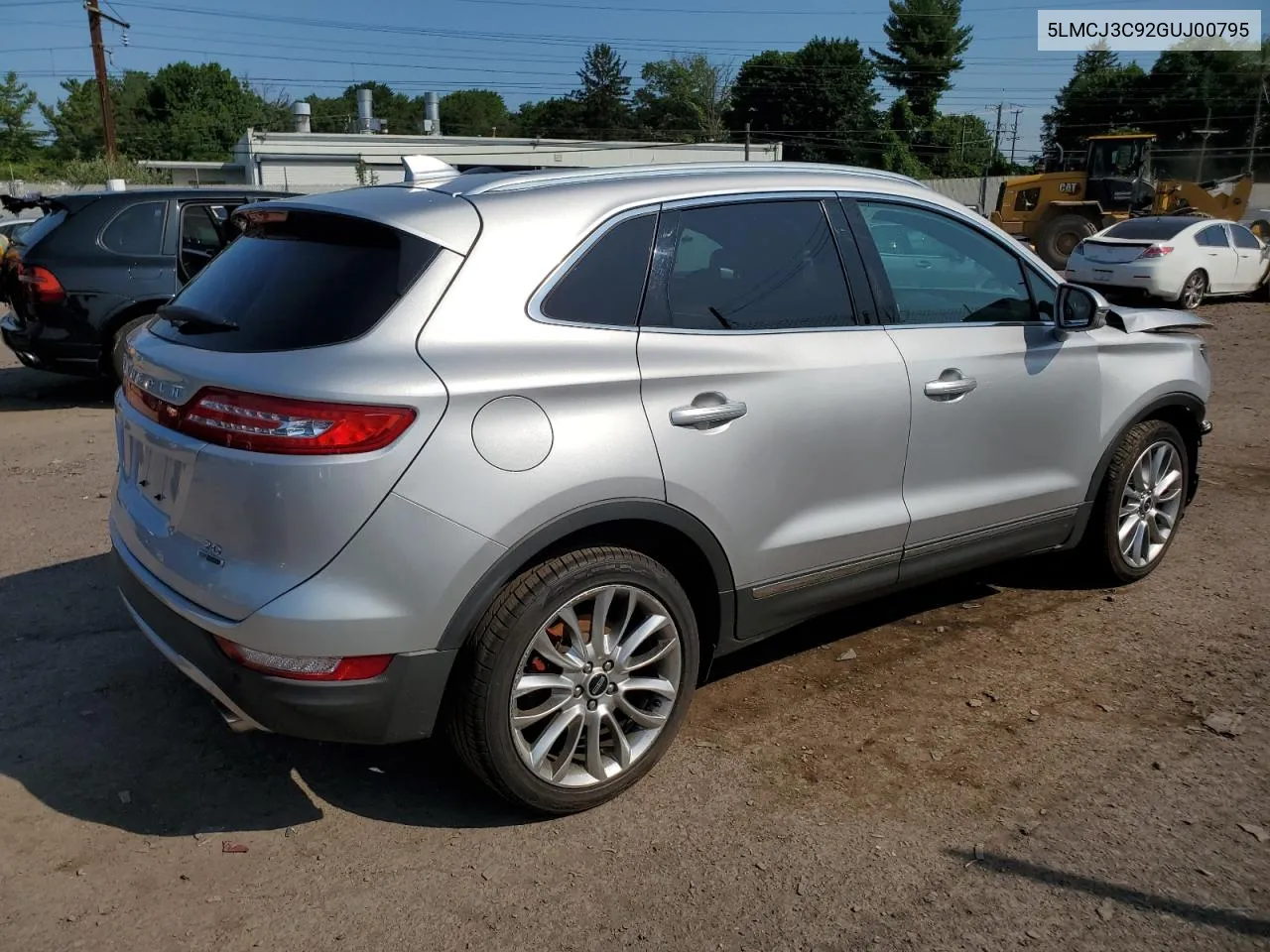 2016 Lincoln Mkc Reserve VIN: 5LMCJ3C92GUJ00795 Lot: 62008104