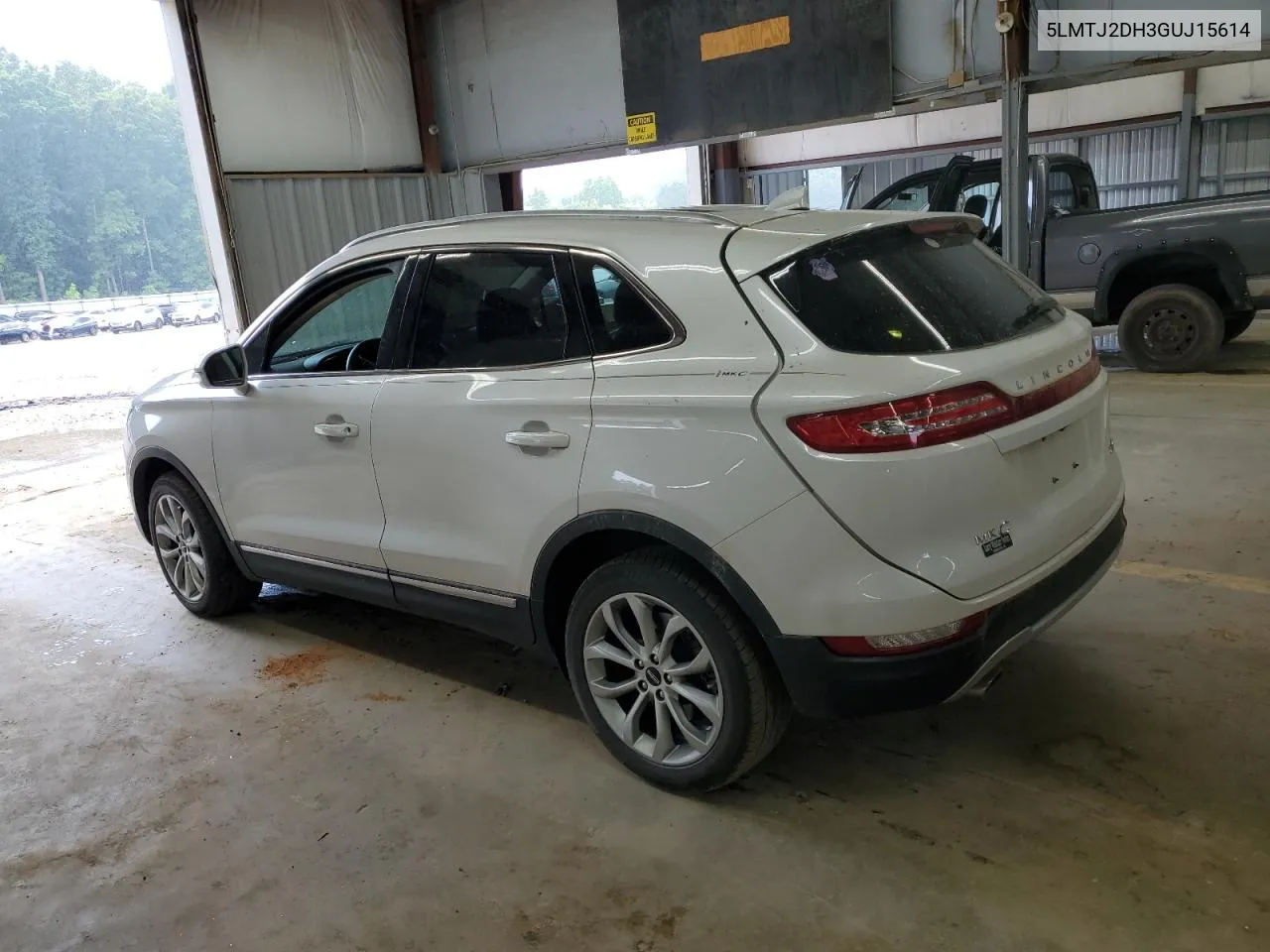 5LMTJ2DH3GUJ15614 2016 Lincoln Mkc Select