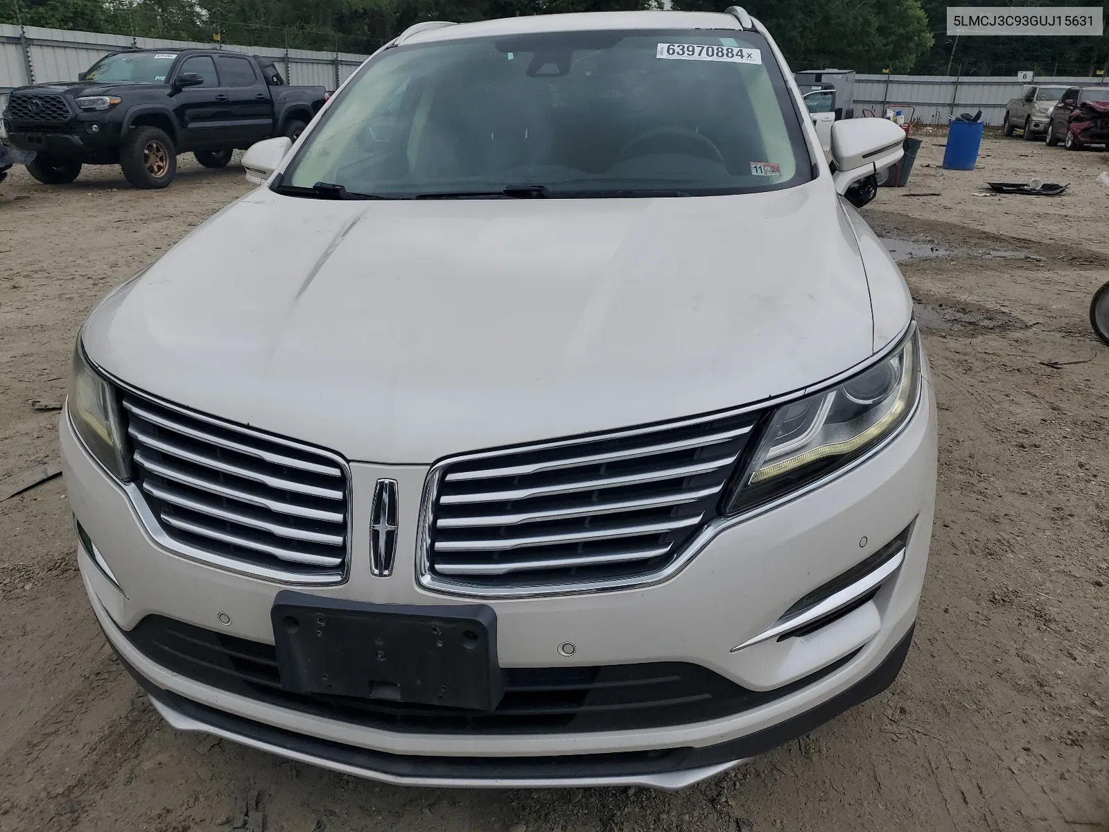 5LMCJ3C93GUJ15631 2016 Lincoln Mkc Reserve