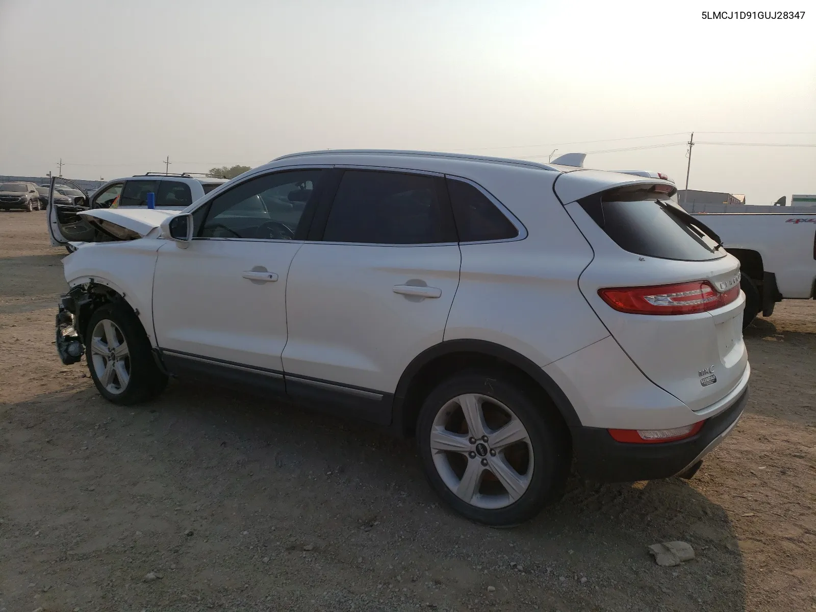 5LMCJ1D91GUJ28347 2016 Lincoln Mkc Premiere