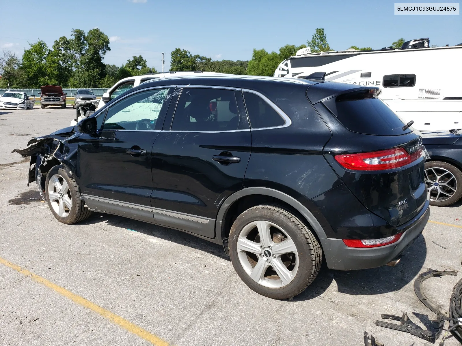 5LMCJ1C93GUJ24575 2016 Lincoln Mkc Premiere