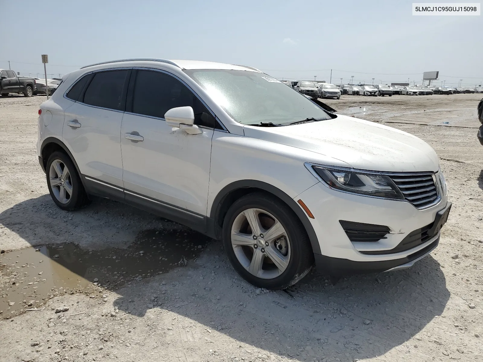 5LMCJ1C95GUJ15098 2016 Lincoln Mkc Premiere