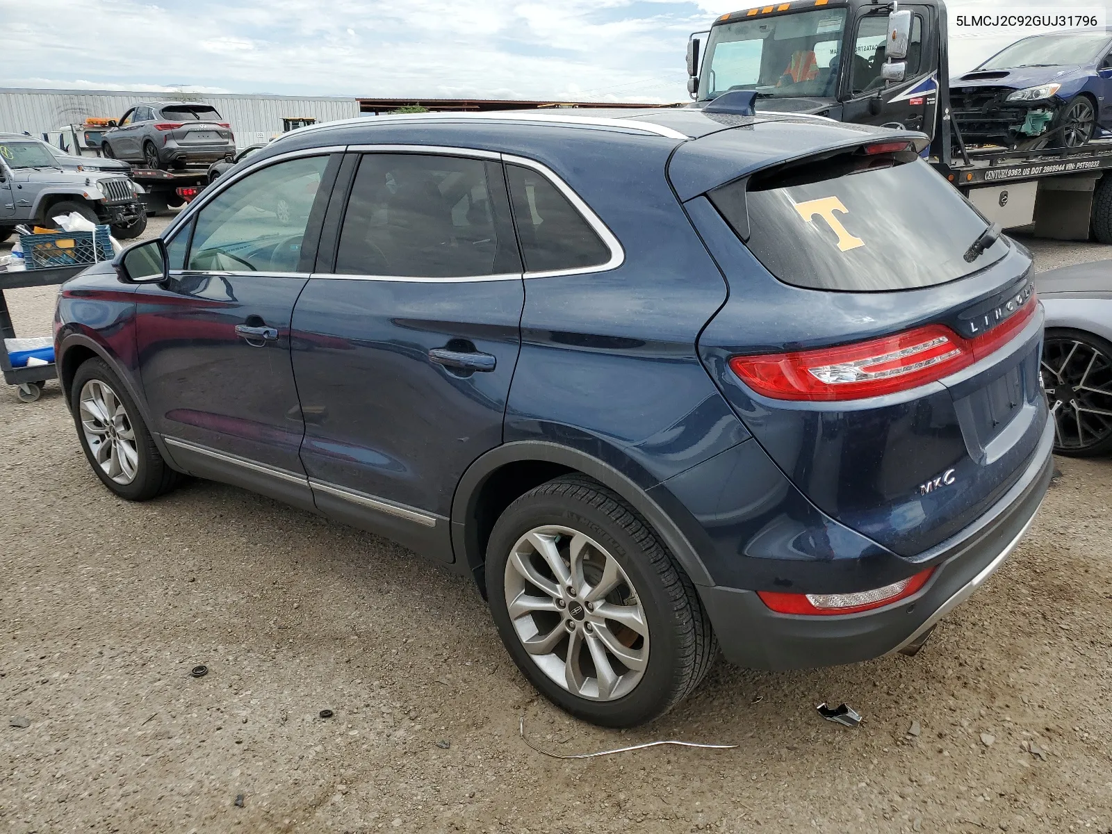 2016 Lincoln Mkc Select VIN: 5LMCJ2C92GUJ31796 Lot: 66545644