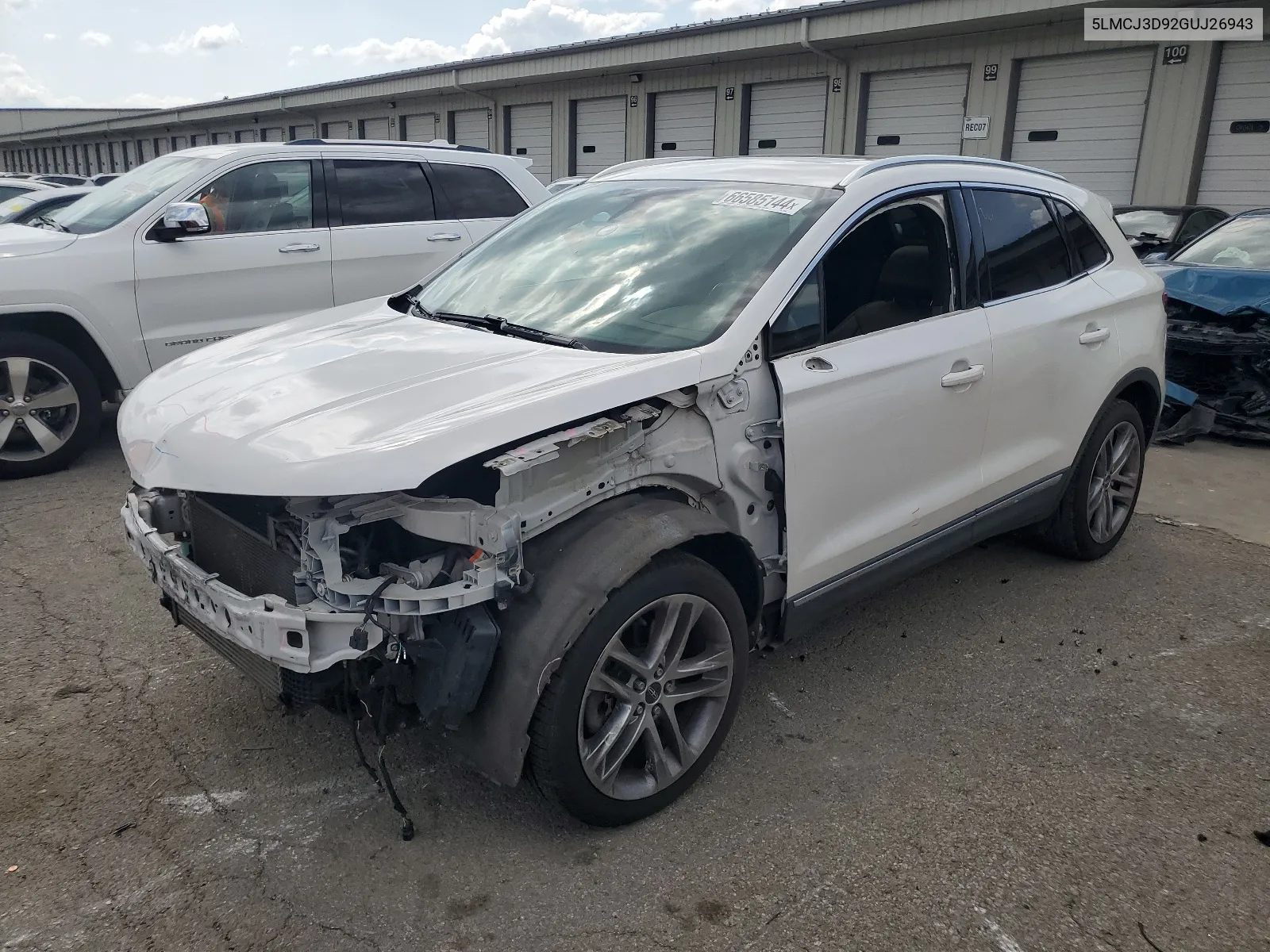 5LMCJ3D92GUJ26943 2016 Lincoln Mkc Reserve