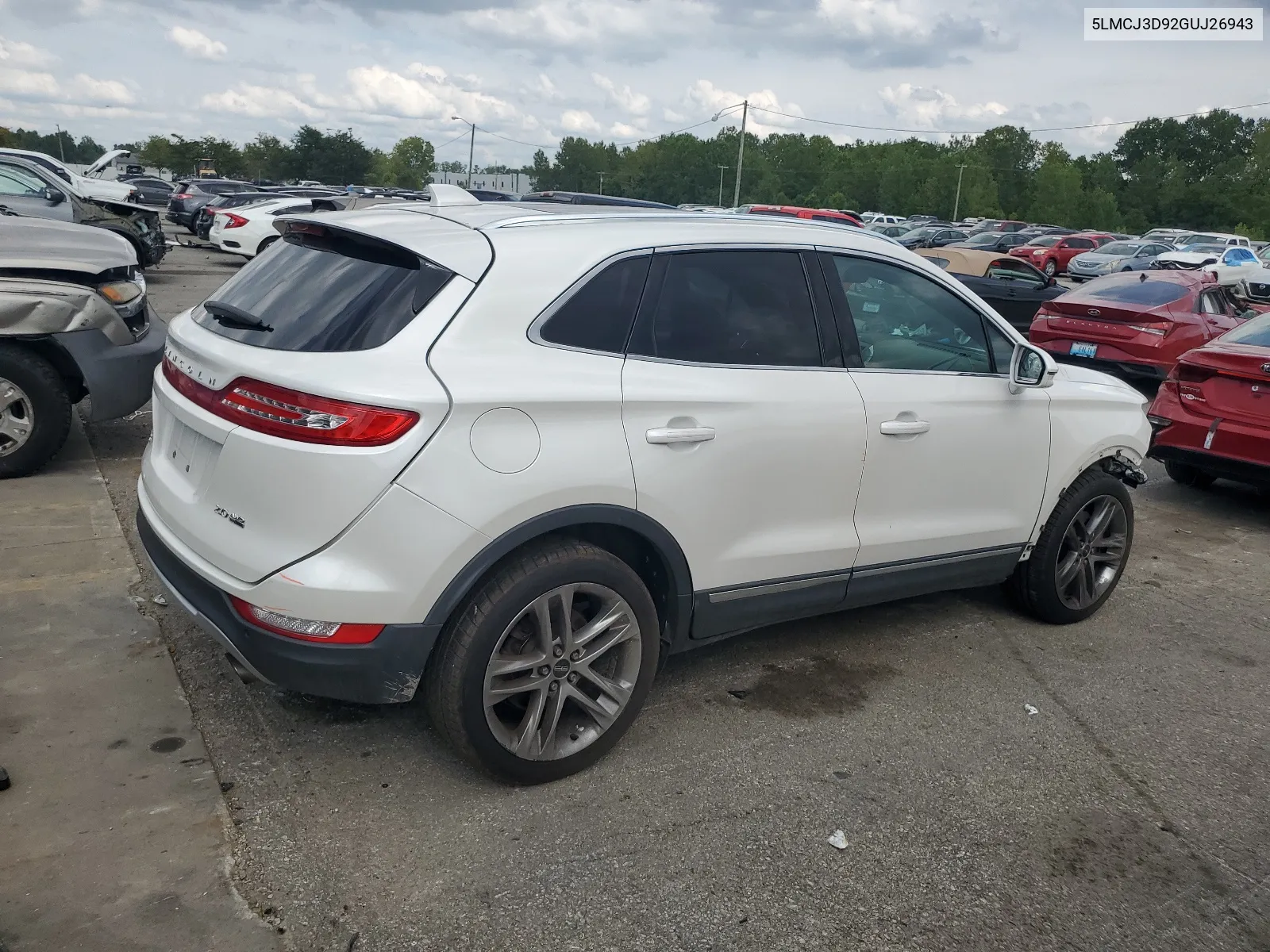 2016 Lincoln Mkc Reserve VIN: 5LMCJ3D92GUJ26943 Lot: 66585144