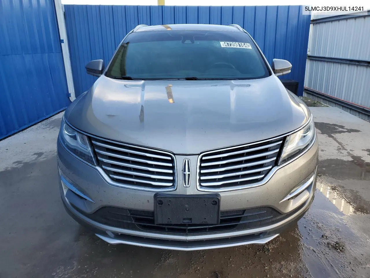 5LMCJ3D9XHUL14241 2017 Lincoln Mkc Reserve