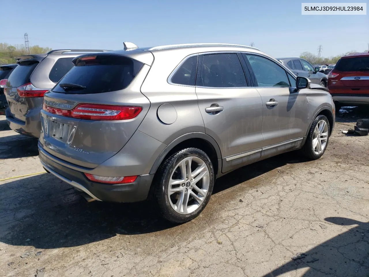 5LMCJ3D92HUL23984 2017 Lincoln Mkc Reserve