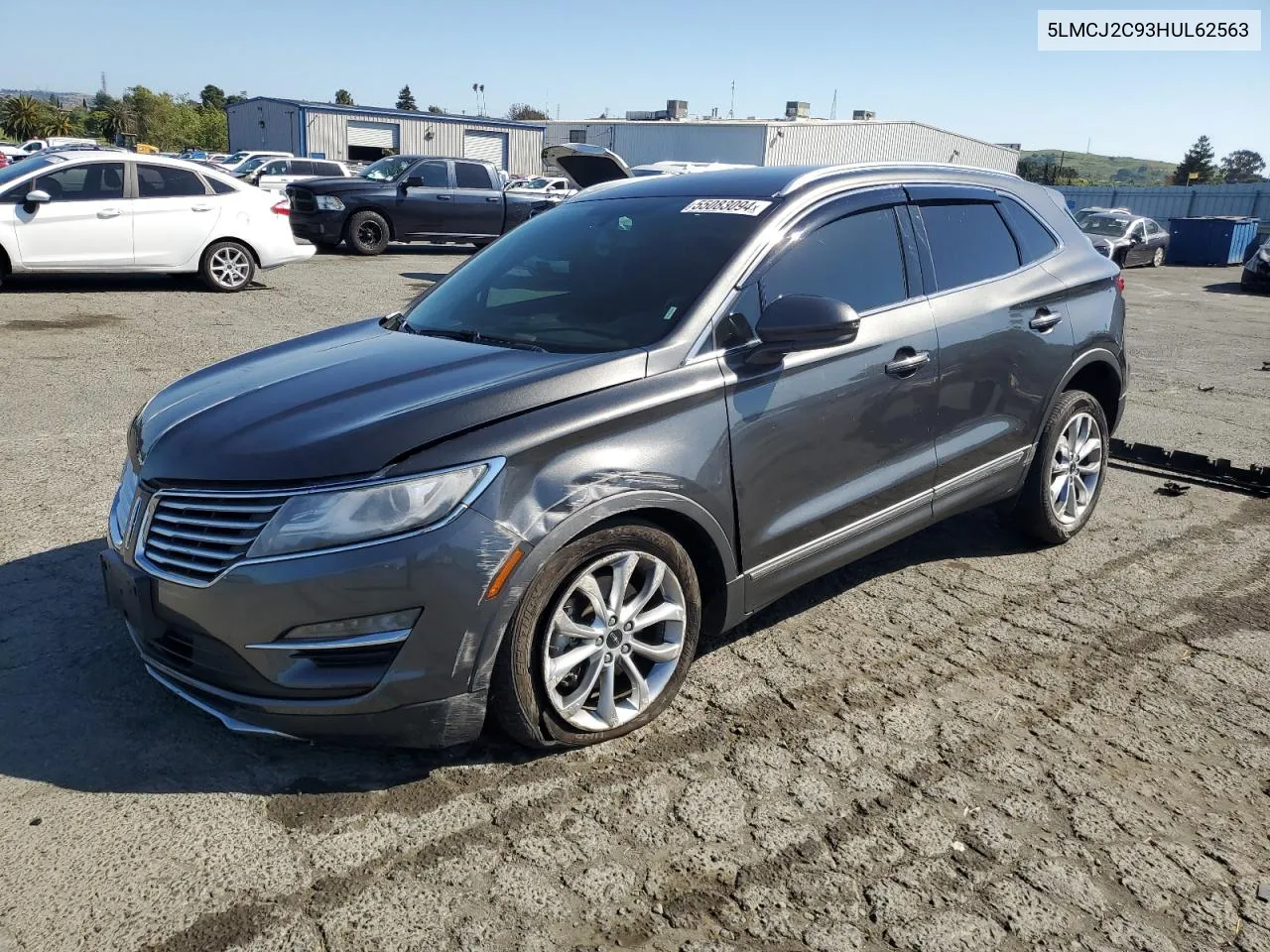 5LMCJ2C93HUL62563 2017 Lincoln Mkc Select